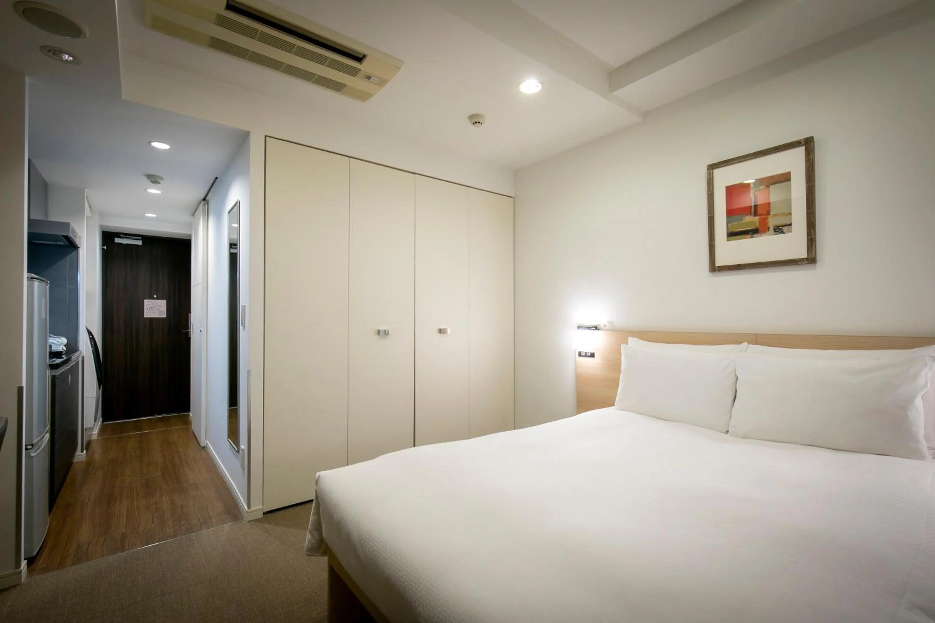 Bed in B:CONTE Asakusa