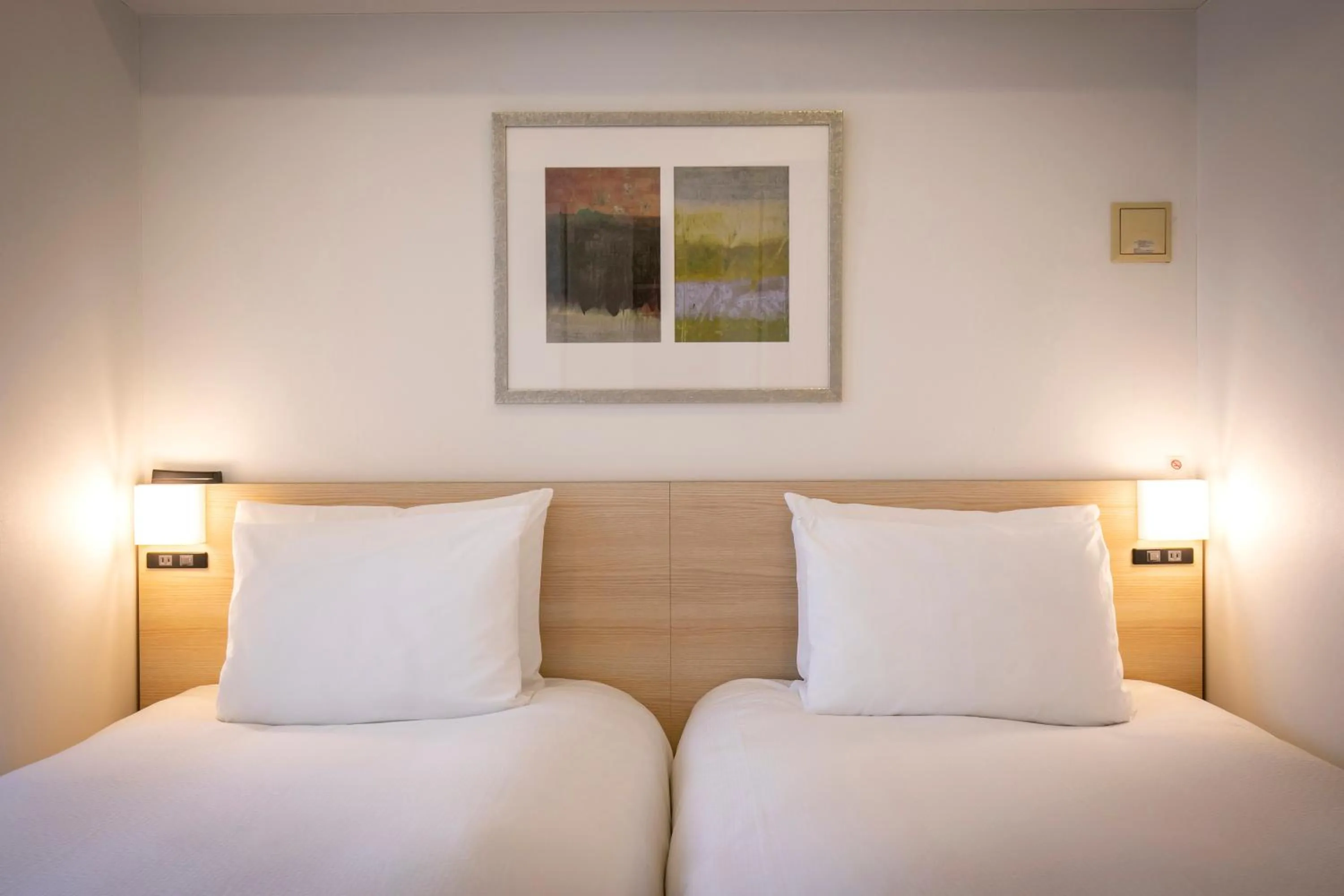 Bed in B:CONTE Asakusa