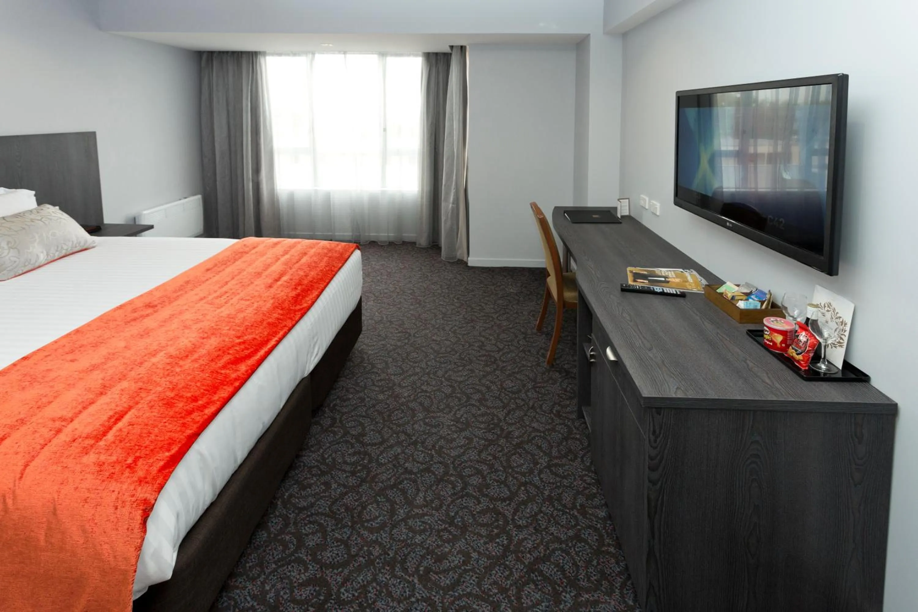 TV and multimedia, Bed in Copthorne Hotel Palmerston North