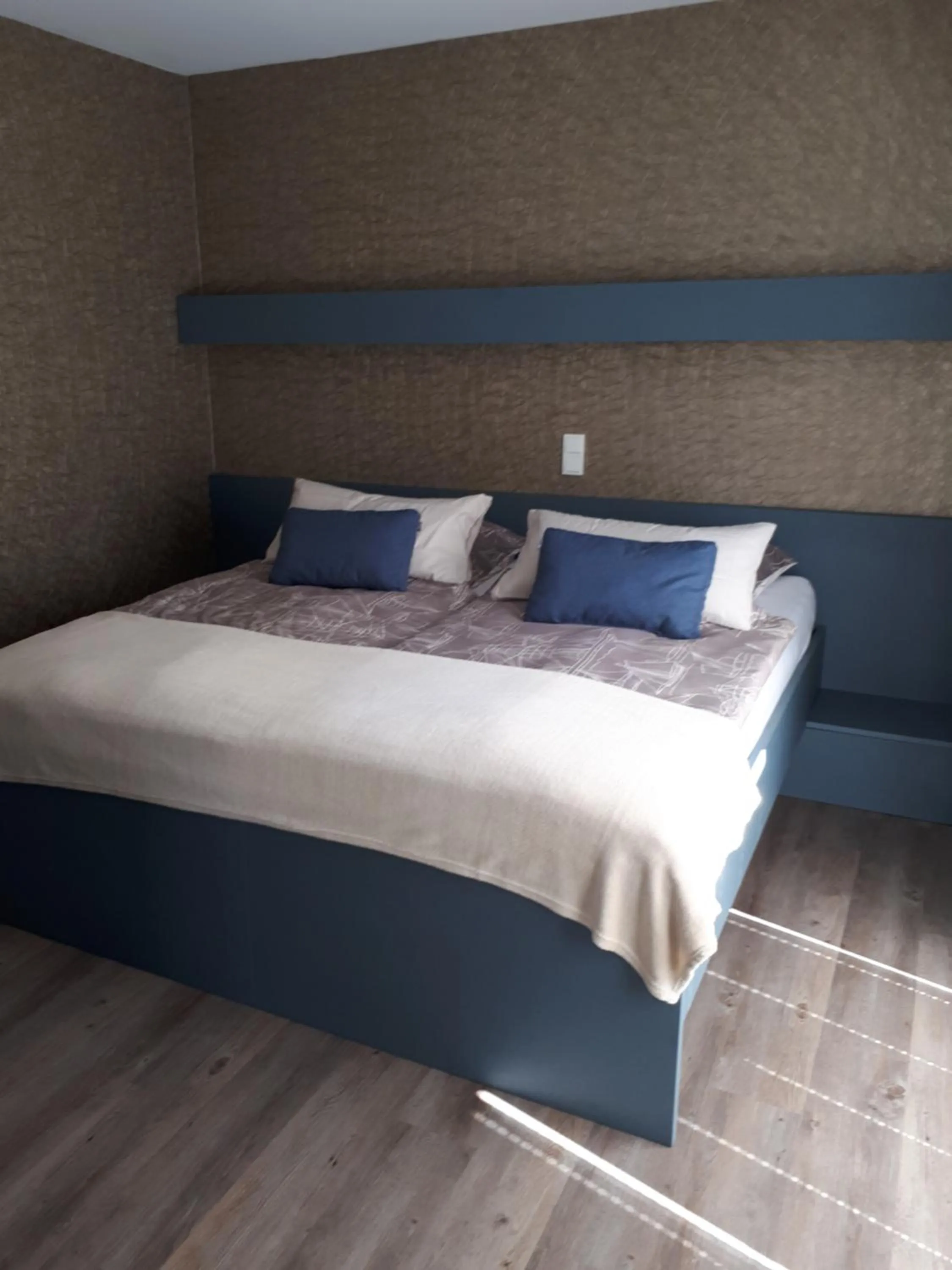 Bed in Aparthotel-Stadtallendorf