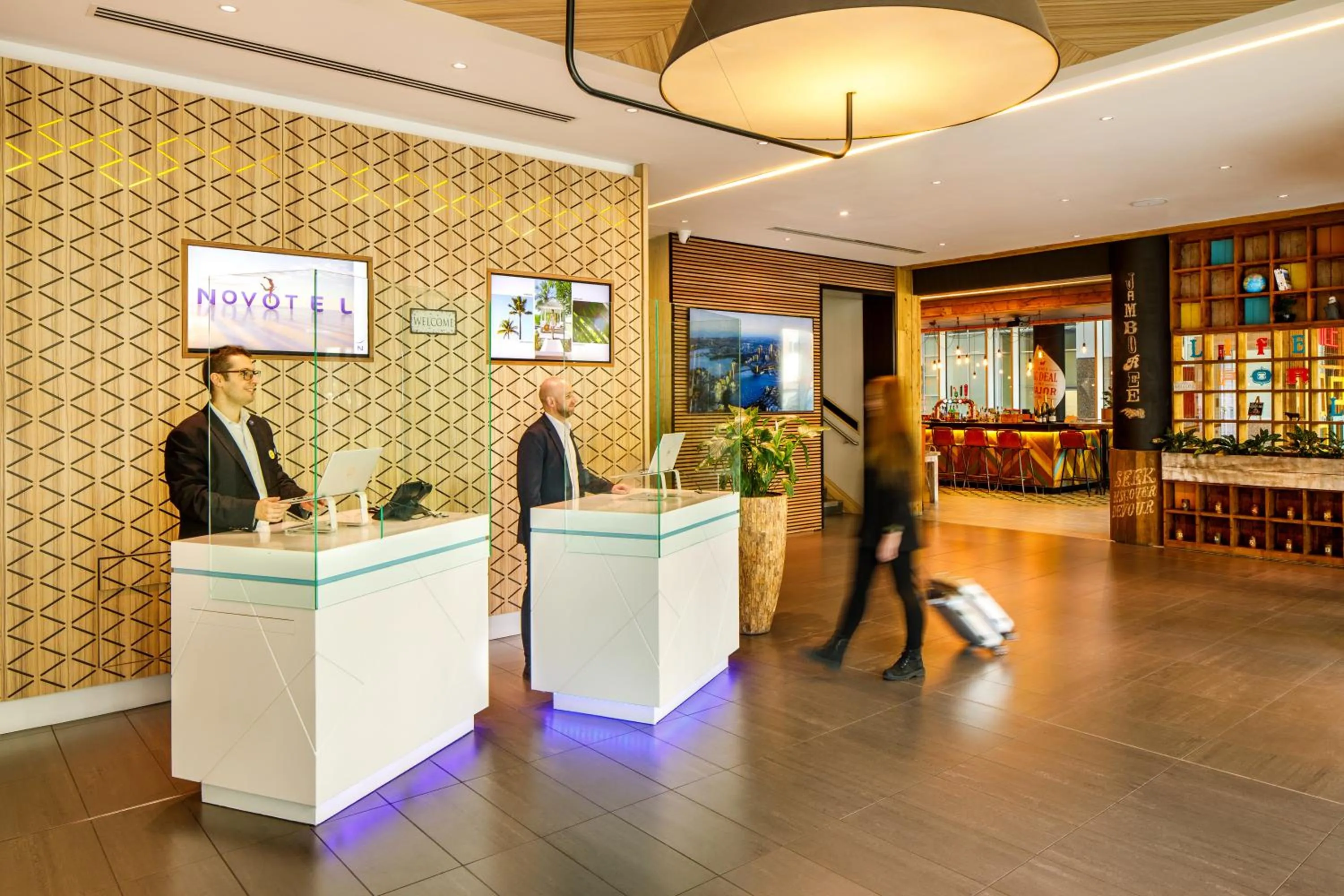Lobby or reception in Novotel London Blackfriars