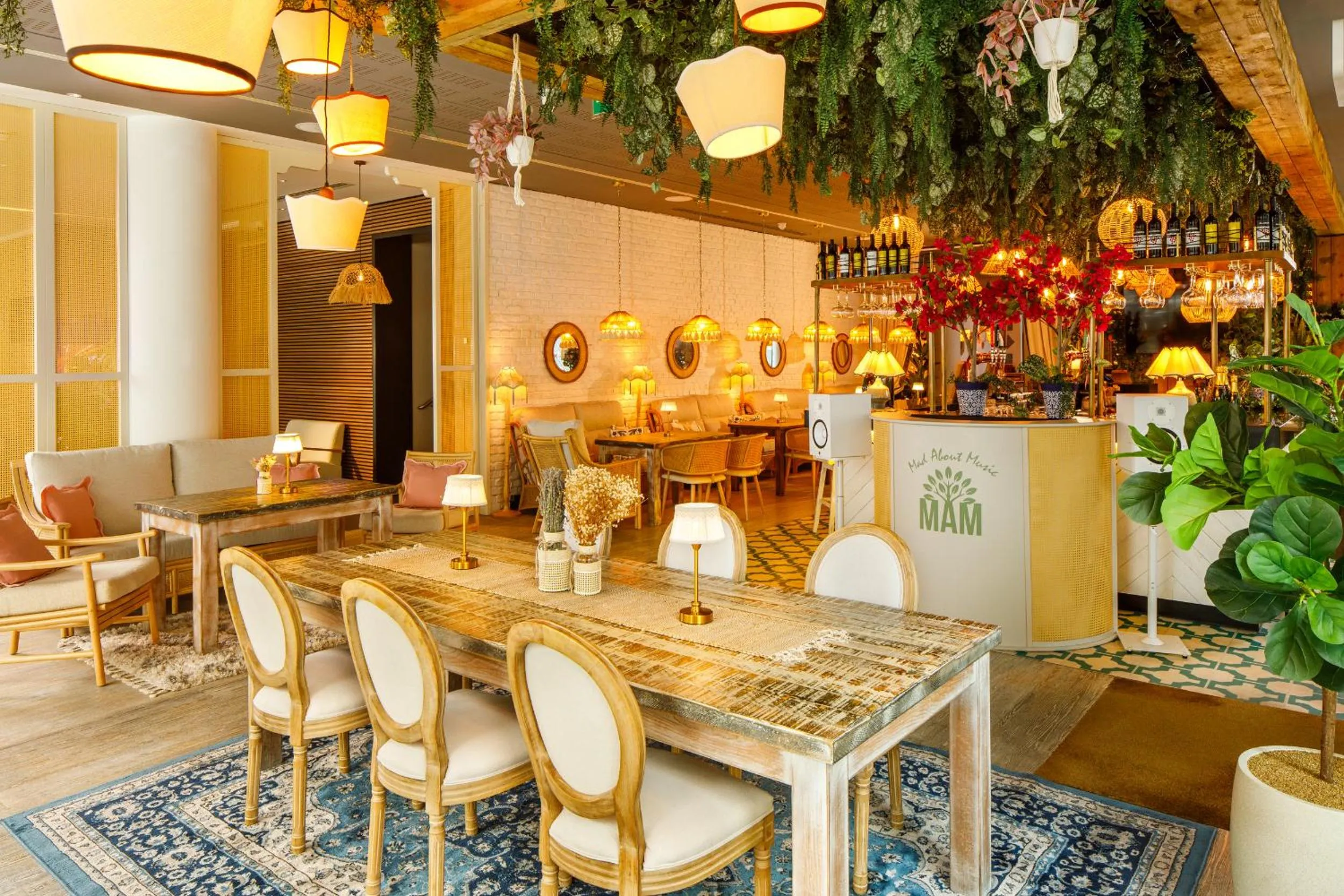 Restaurant/places to eat in Novotel London Blackfriars