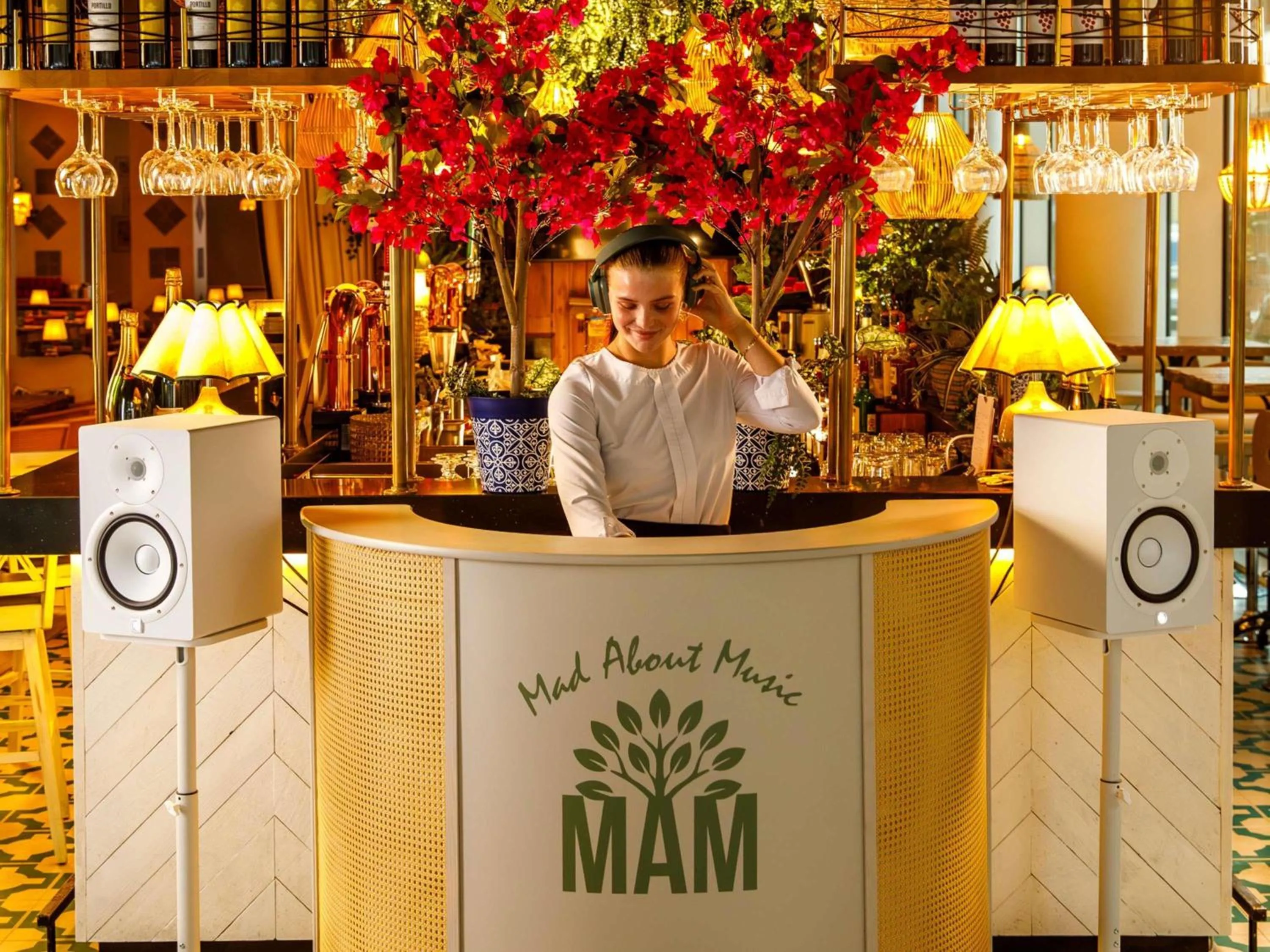 Restaurant/places to eat in Novotel London Blackfriars