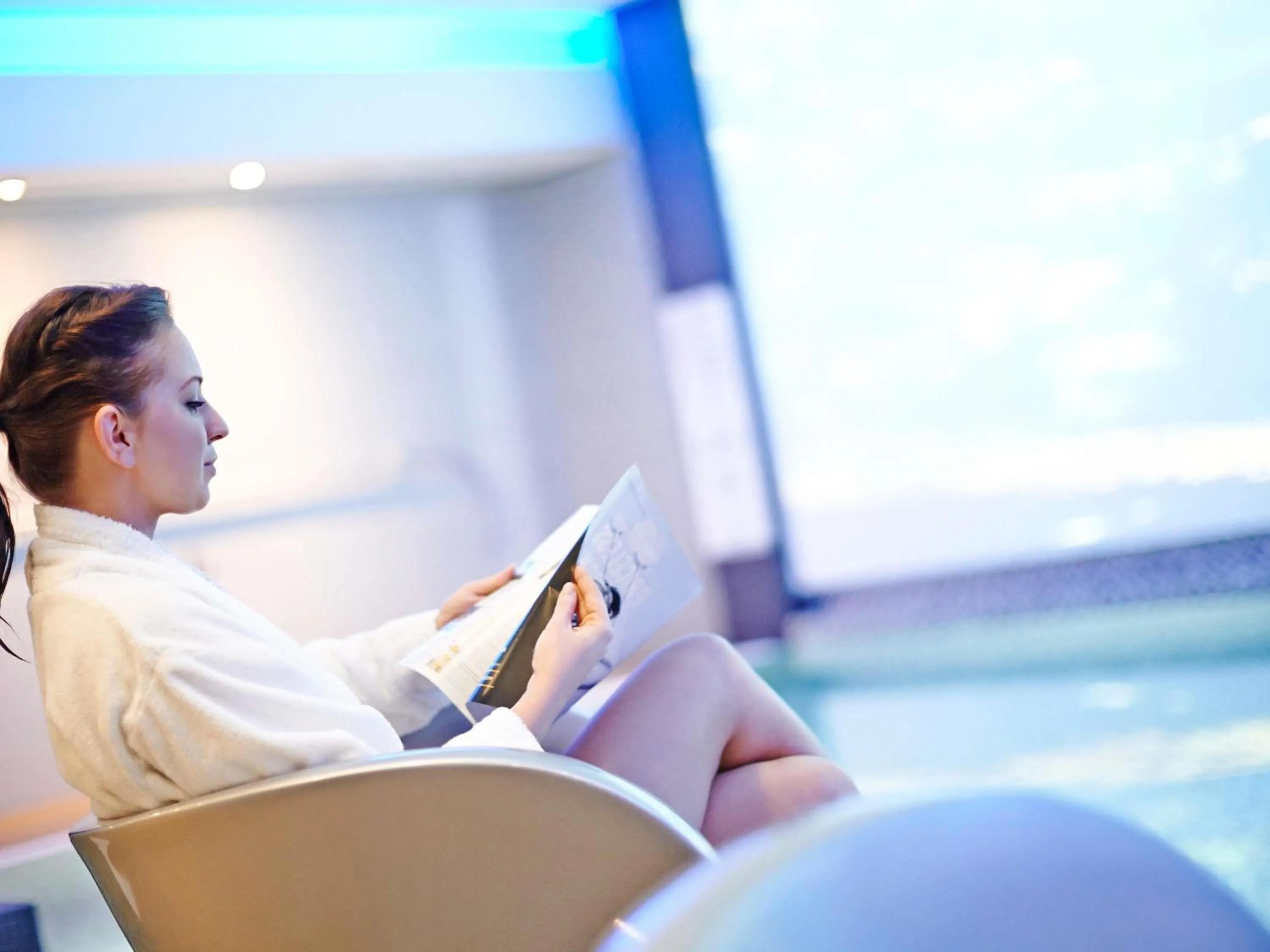Pool view in Novotel London Blackfriars