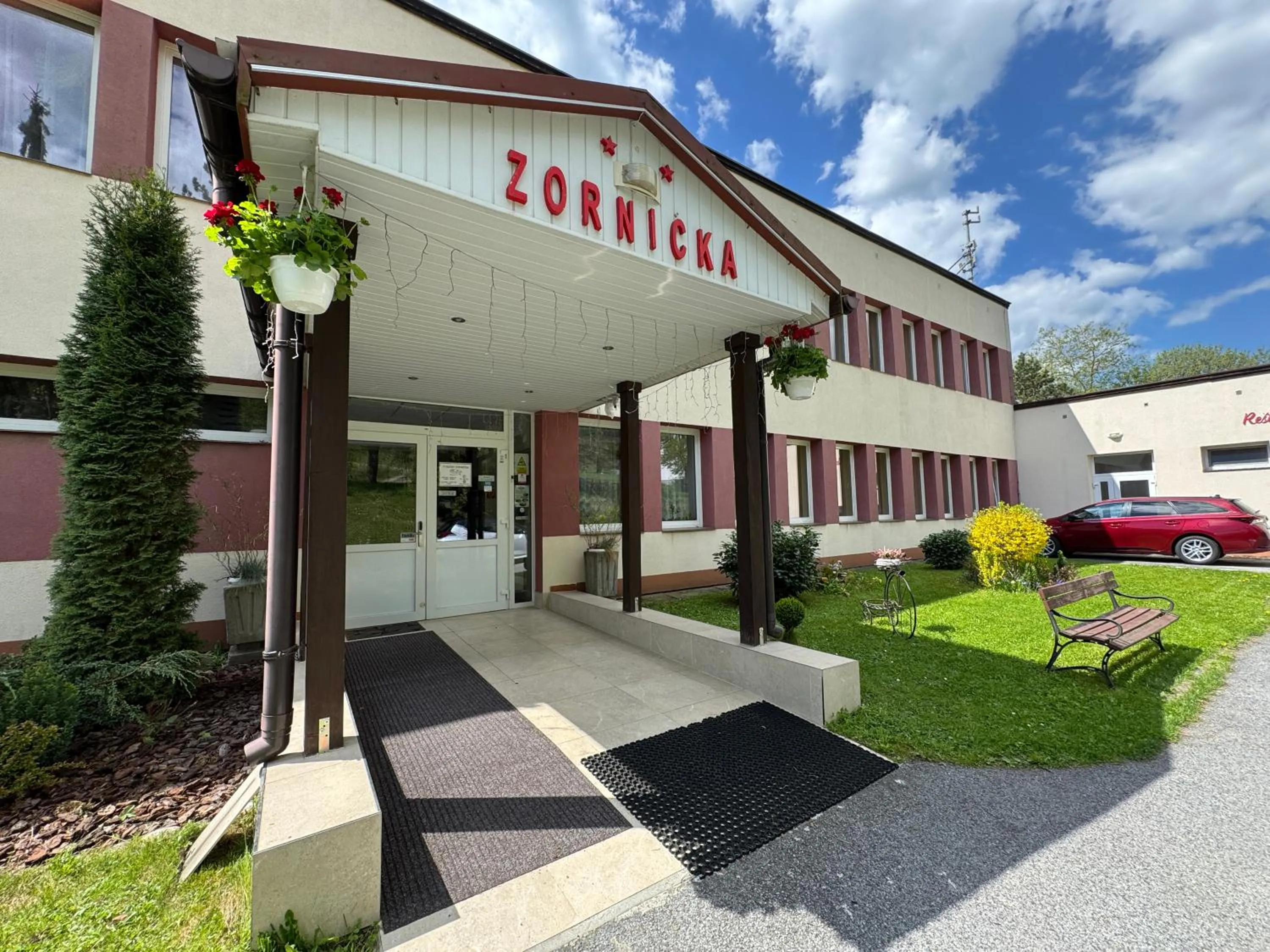 Property building in Penzion Zornicka