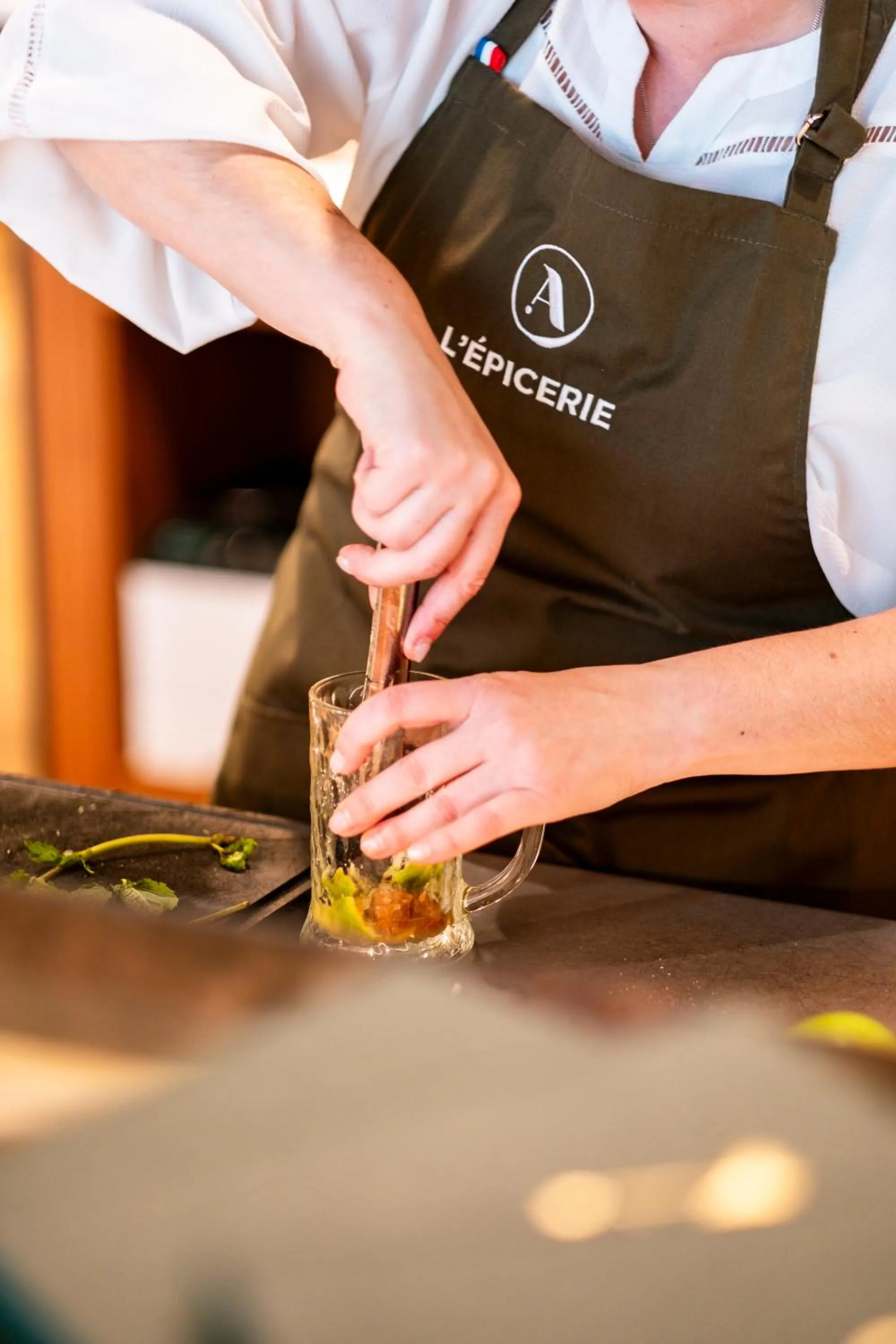 Lounge or bar in Mercure Villefranche-sur-Saône