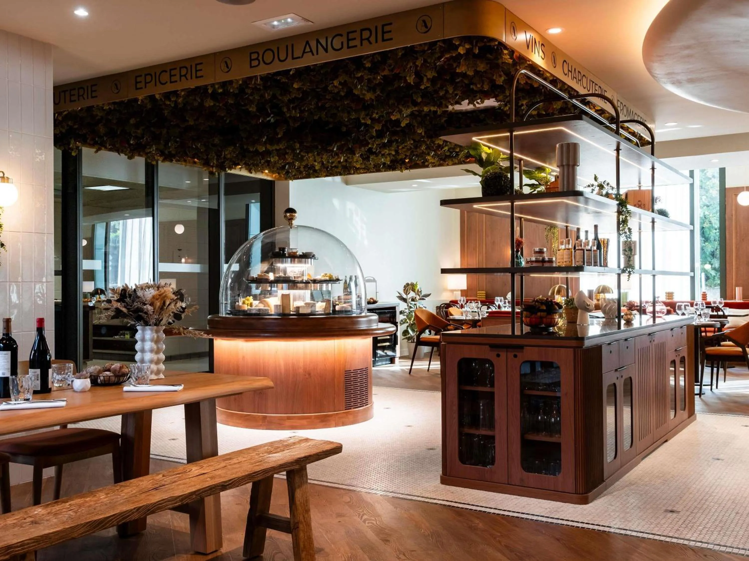 Restaurant/places to eat in Mercure Villefranche-sur-Saône