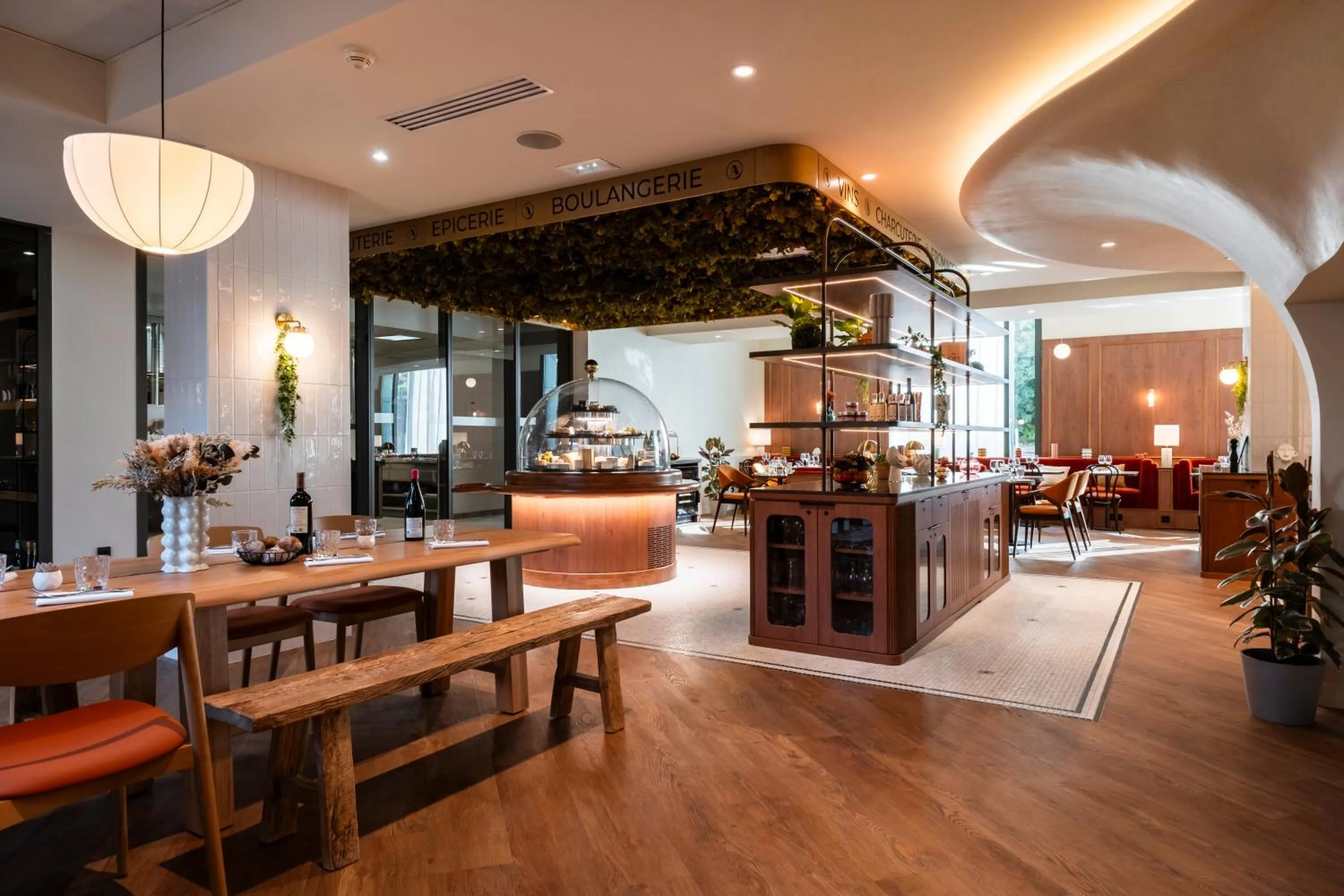 Restaurant/places to eat in Mercure Villefranche-sur-Saône