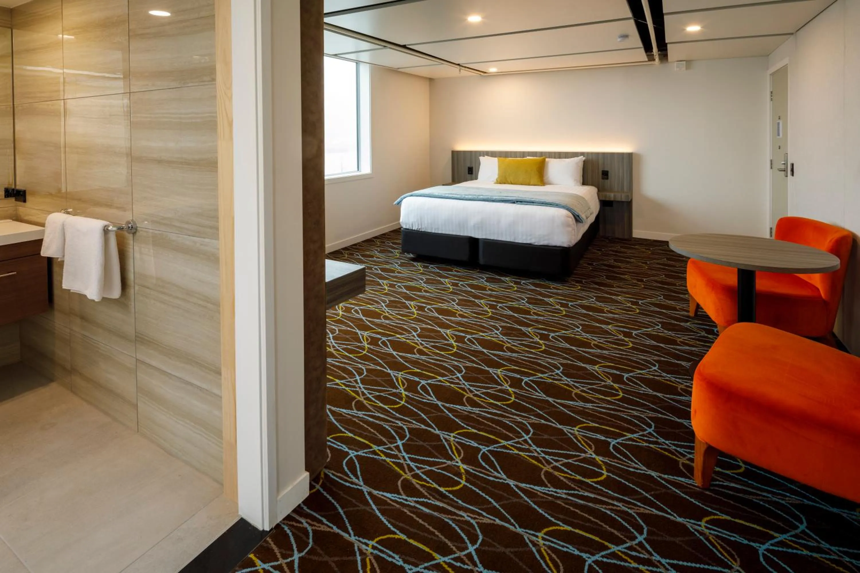 Bathroom, Bed in Copthorne Hotel Greymouth