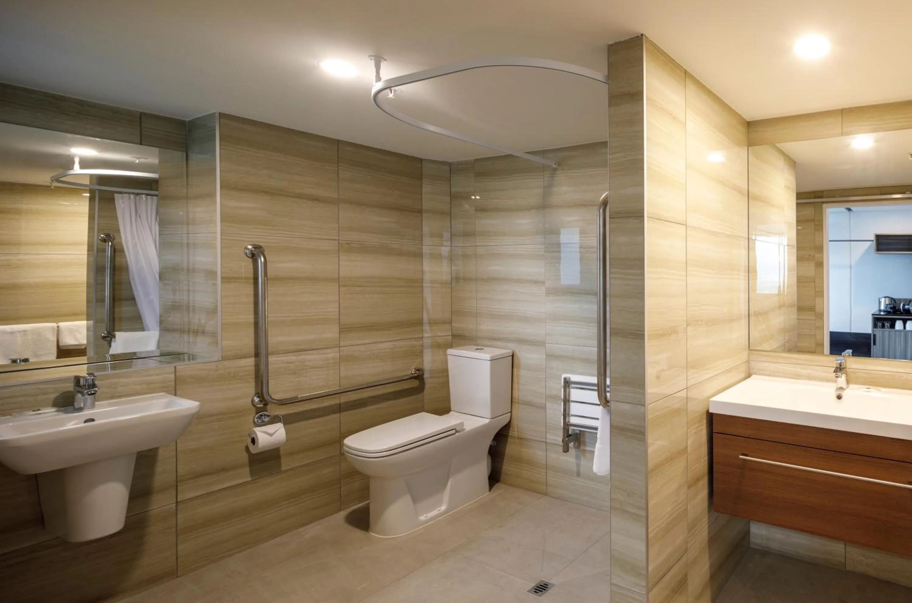 Bathroom in Copthorne Hotel Greymouth