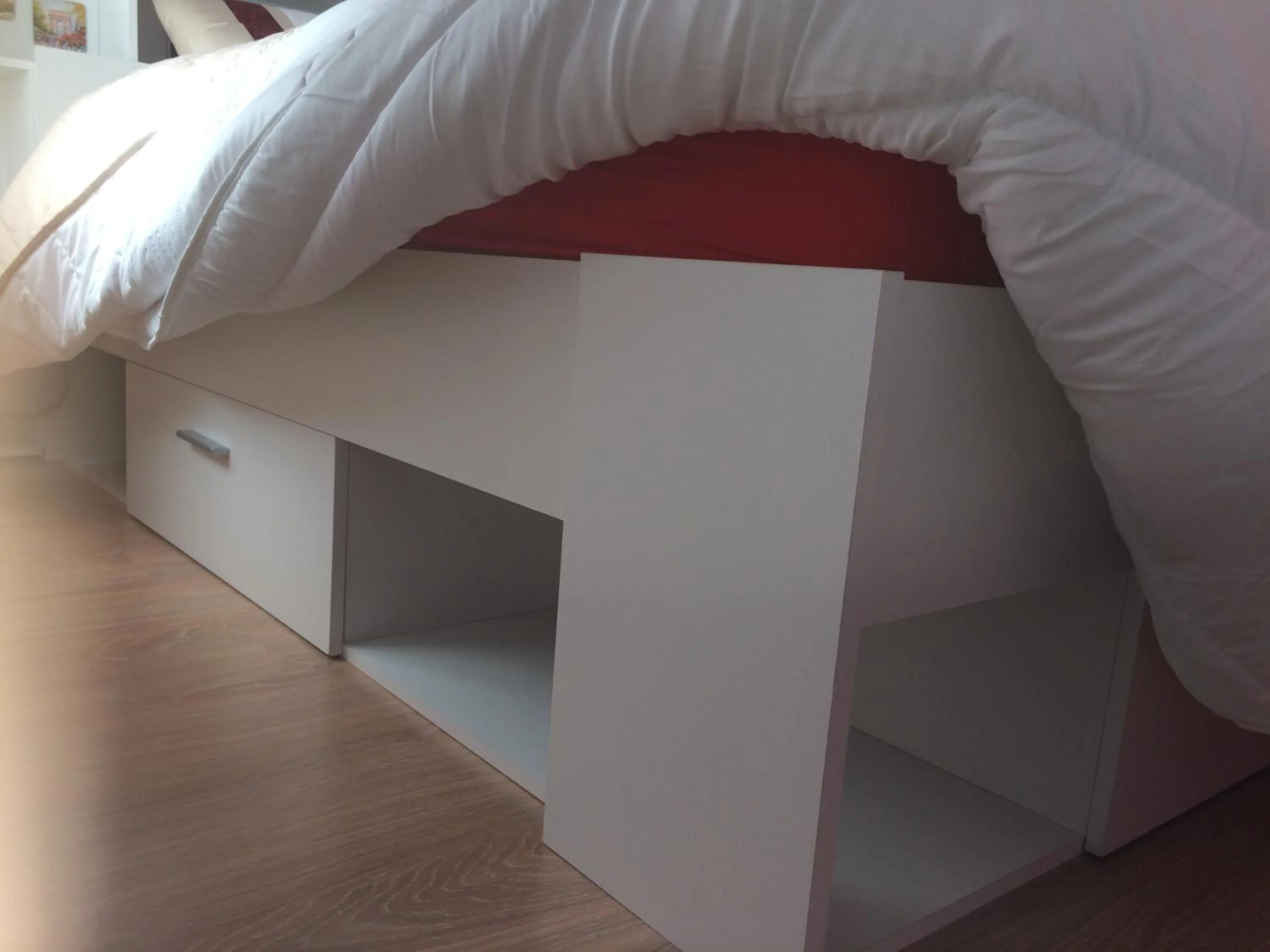 Decorative detail, Bed in Au lévrier de chessy