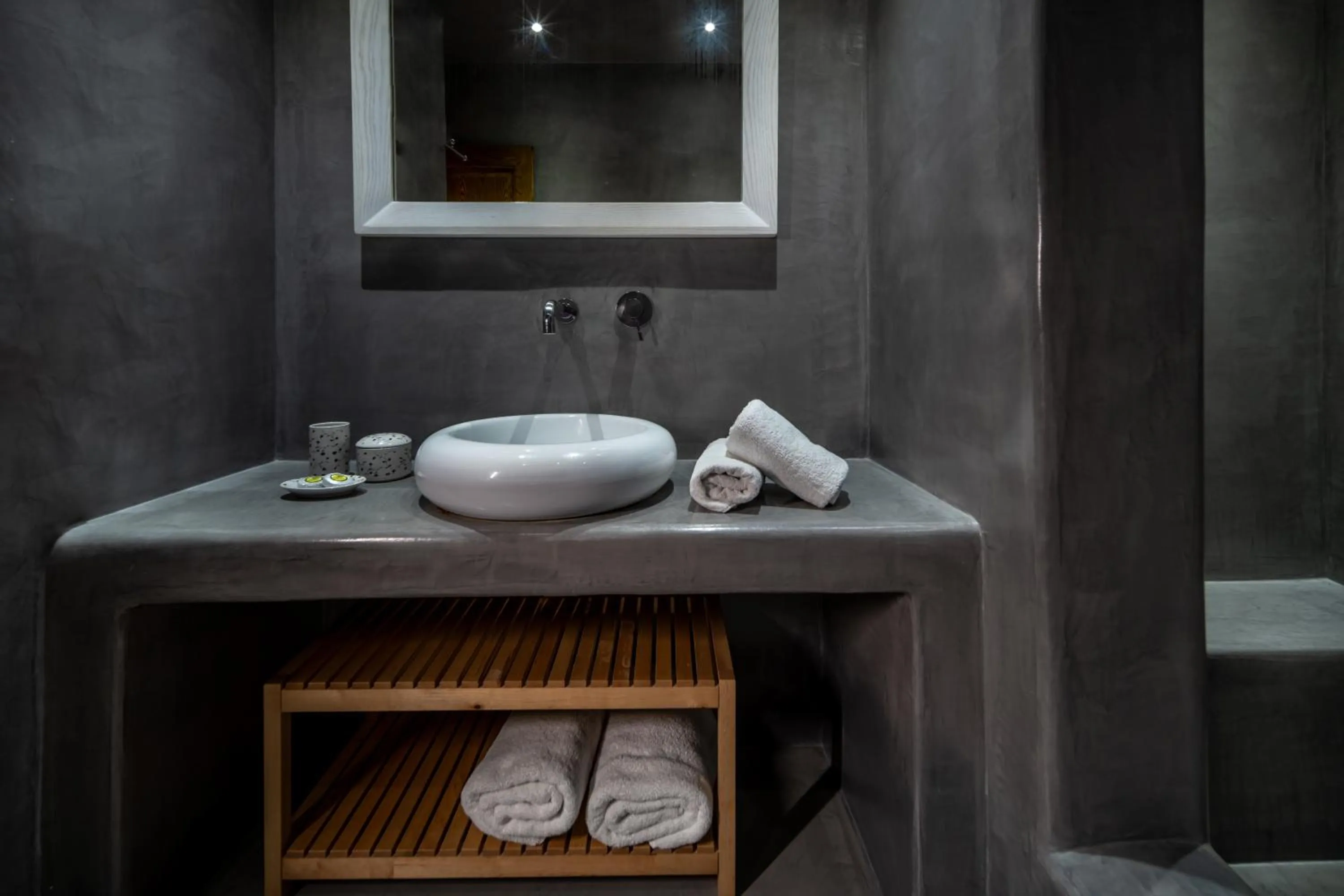 Bathroom in Anema Boutique Hotel & Villas Santorini