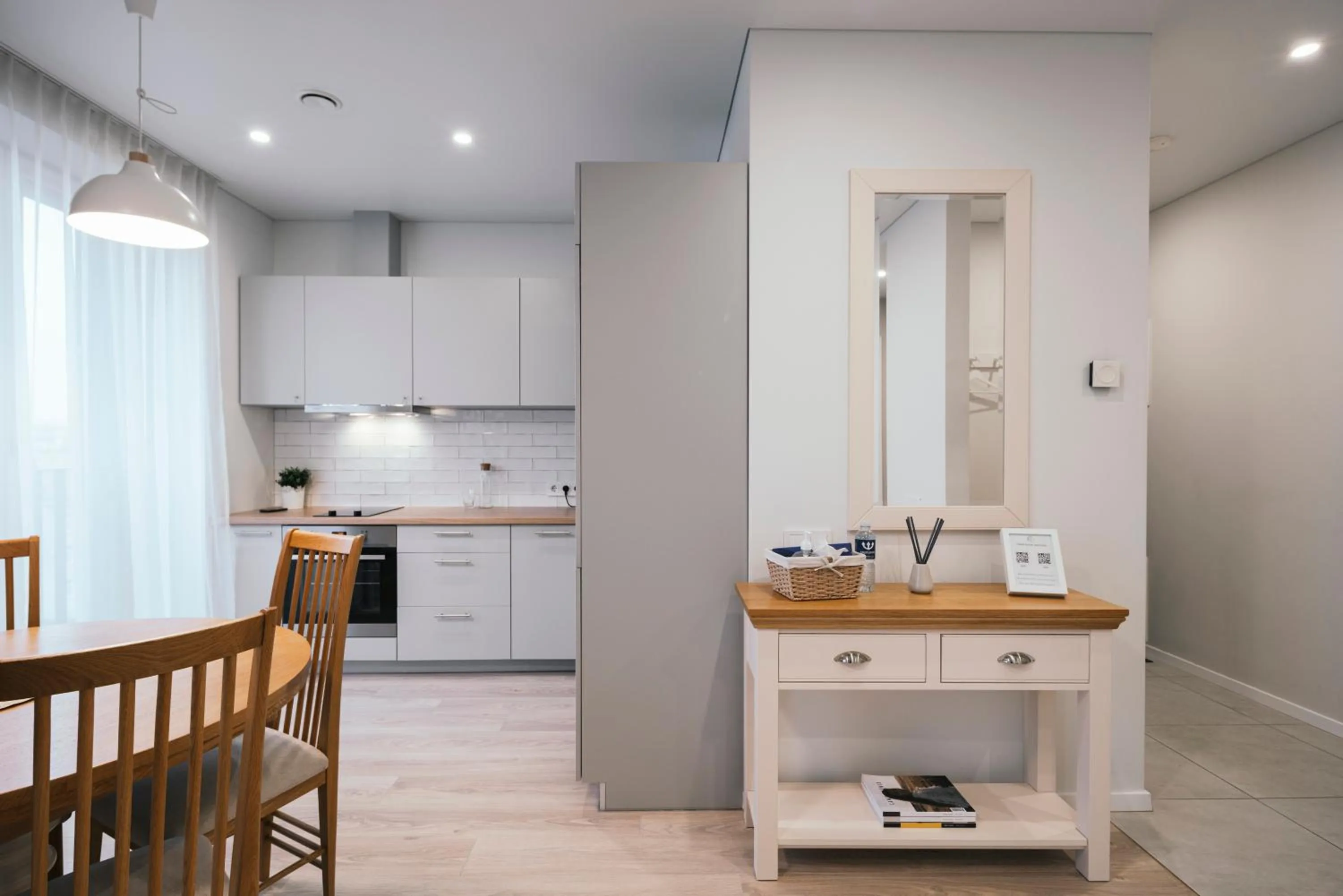 Kitchen or kitchenette in J14A I Rooms & Apartments AUTOMATED SELF CHECK-IN