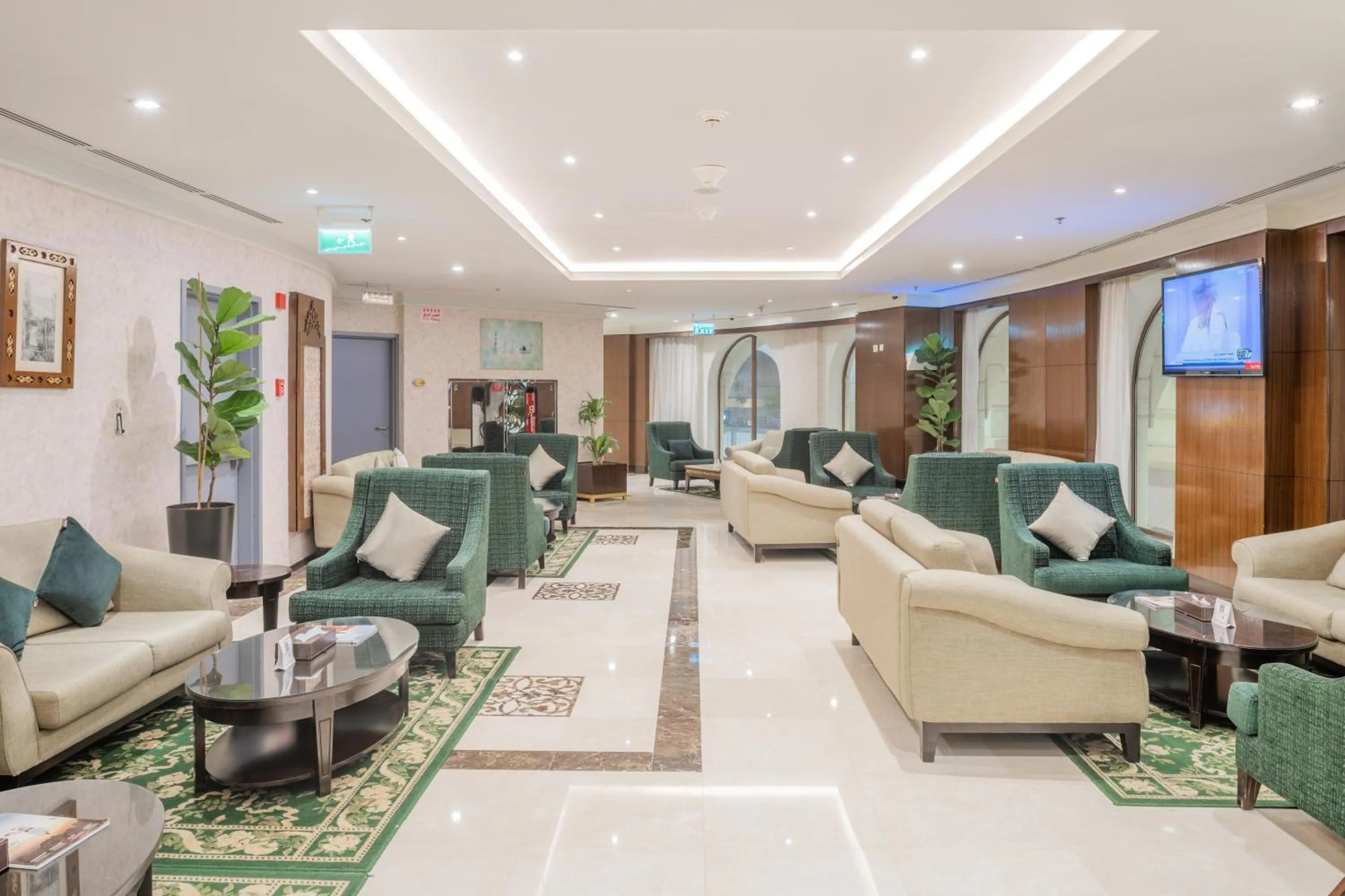 Coffee/tea facilities in Taiba Madinah Hotel