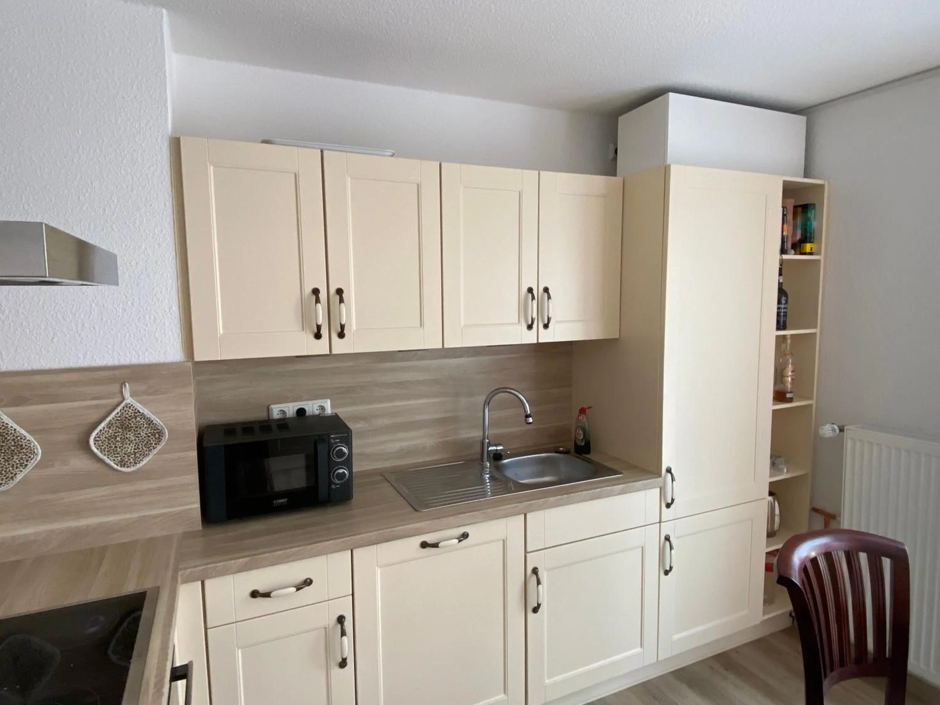 Kitchen or kitchenette in Gästehaus Graul