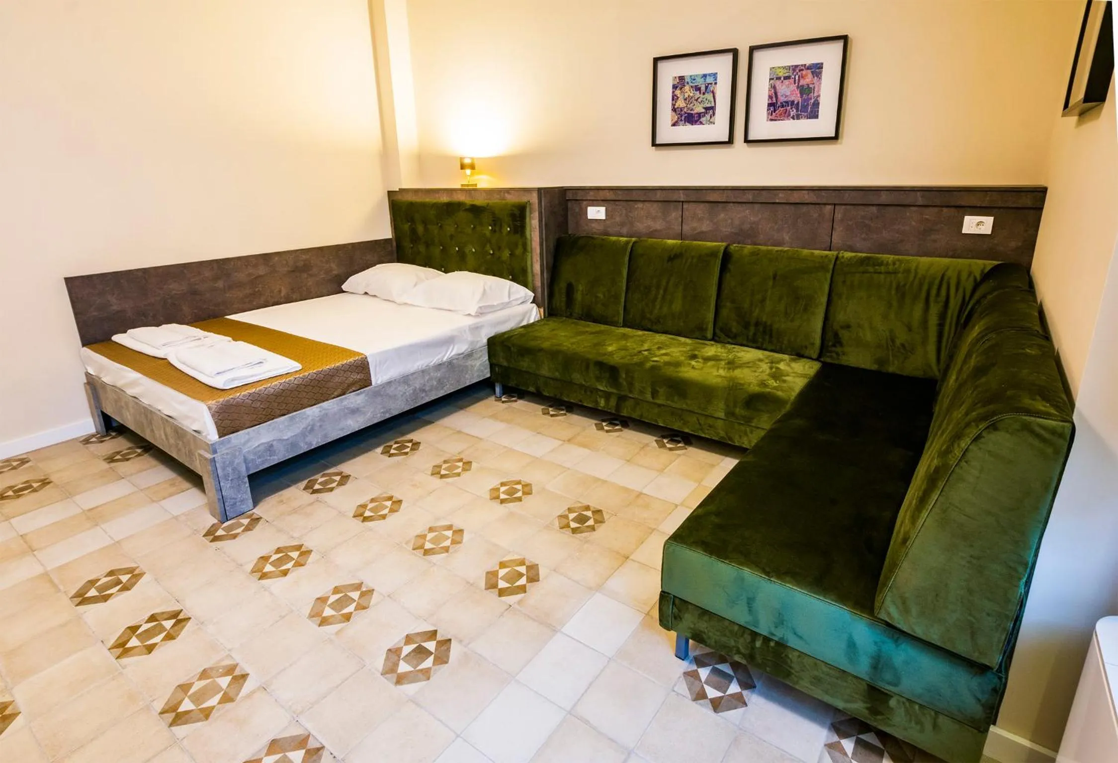 Bed in Lux Villa Old Town