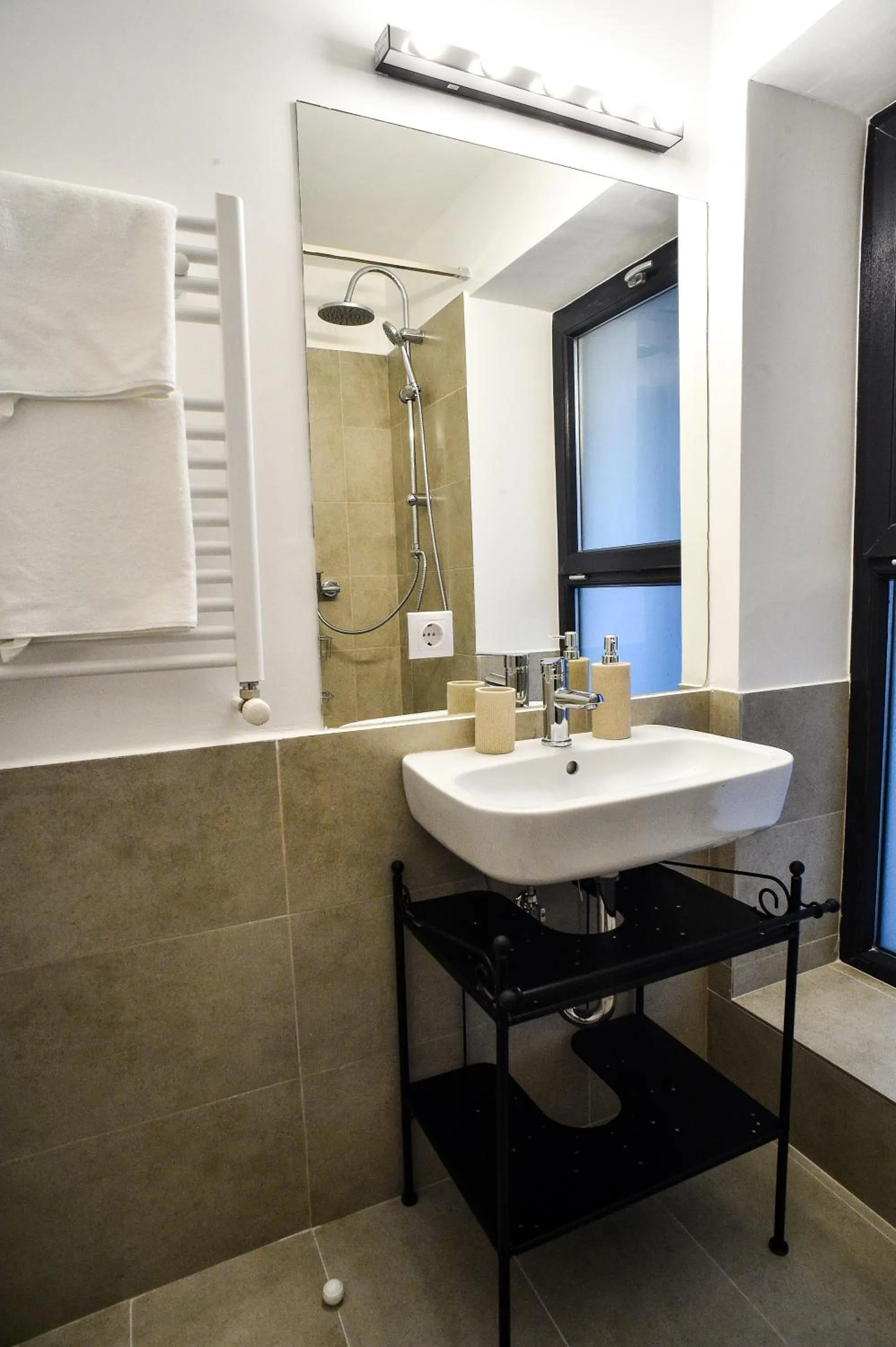 Bathroom in Heights Accommodation City Center