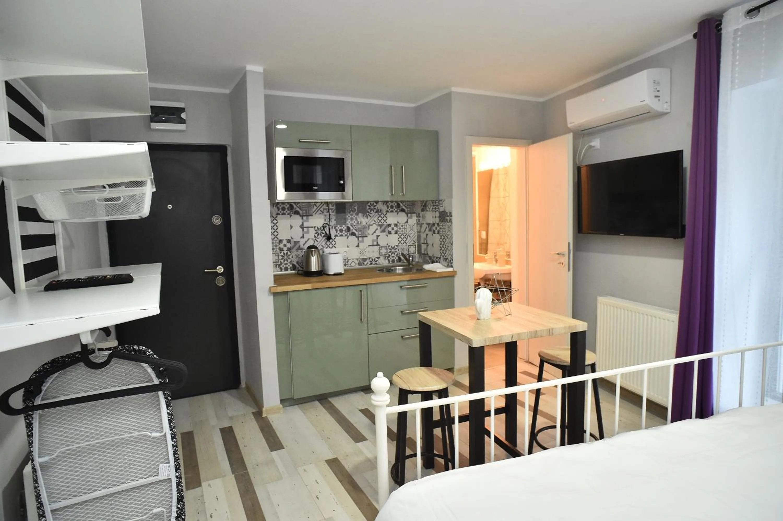 Kitchen or kitchenette in Heights Accommodation City Center