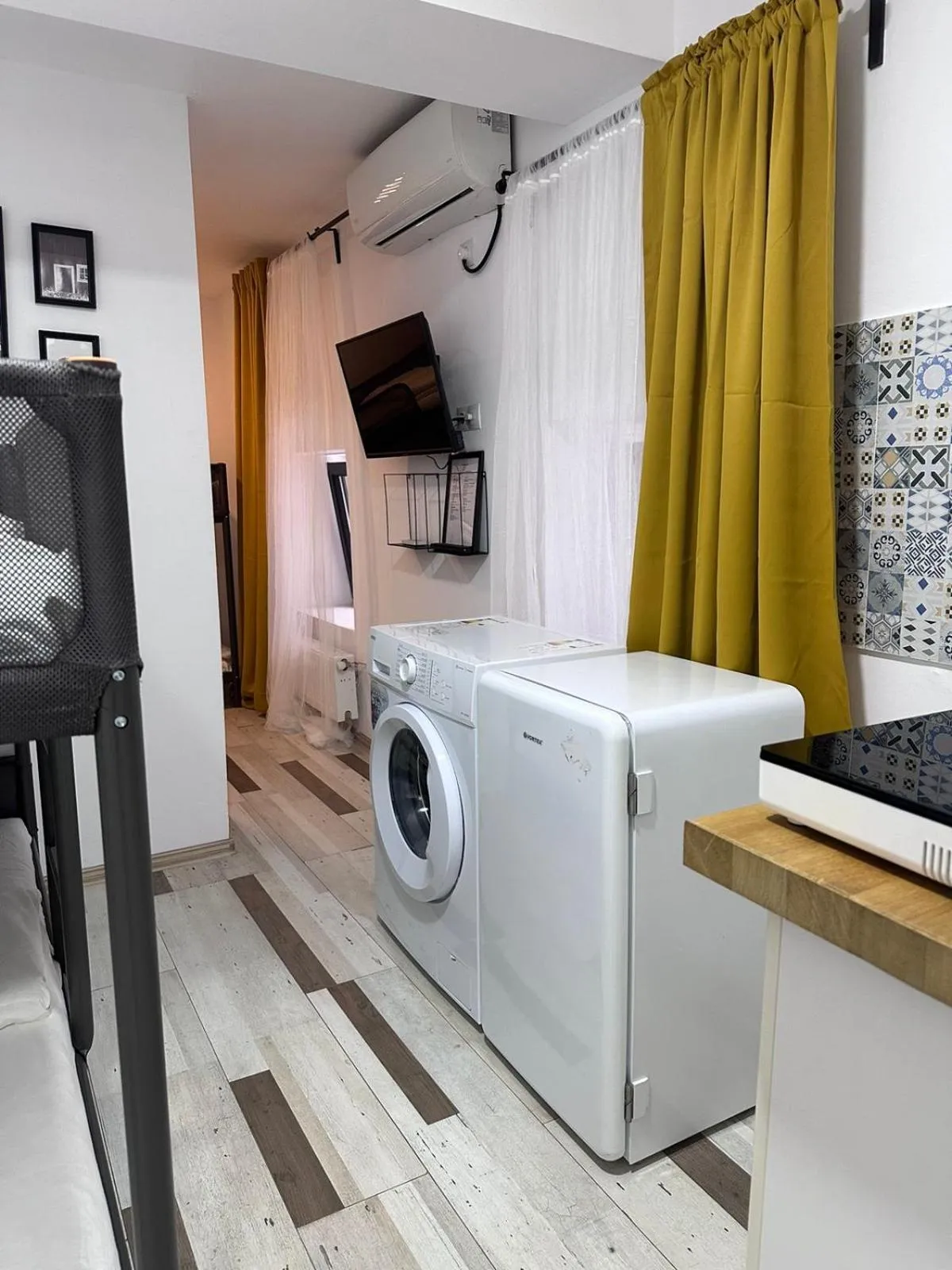 washing machine in Heights Accommodation City Center