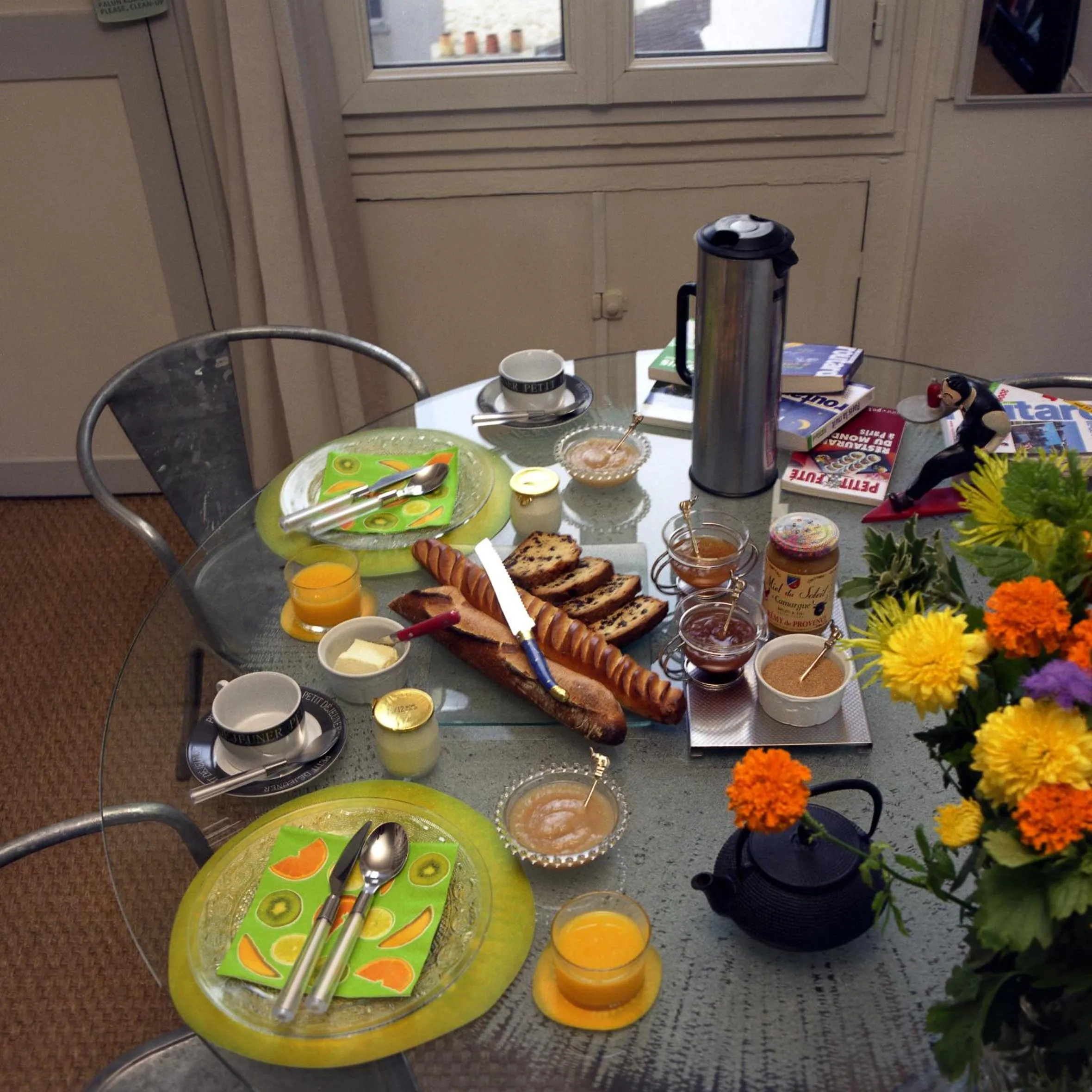 Food and drinks in Chambres d'hôtes La Maison Hippolyte