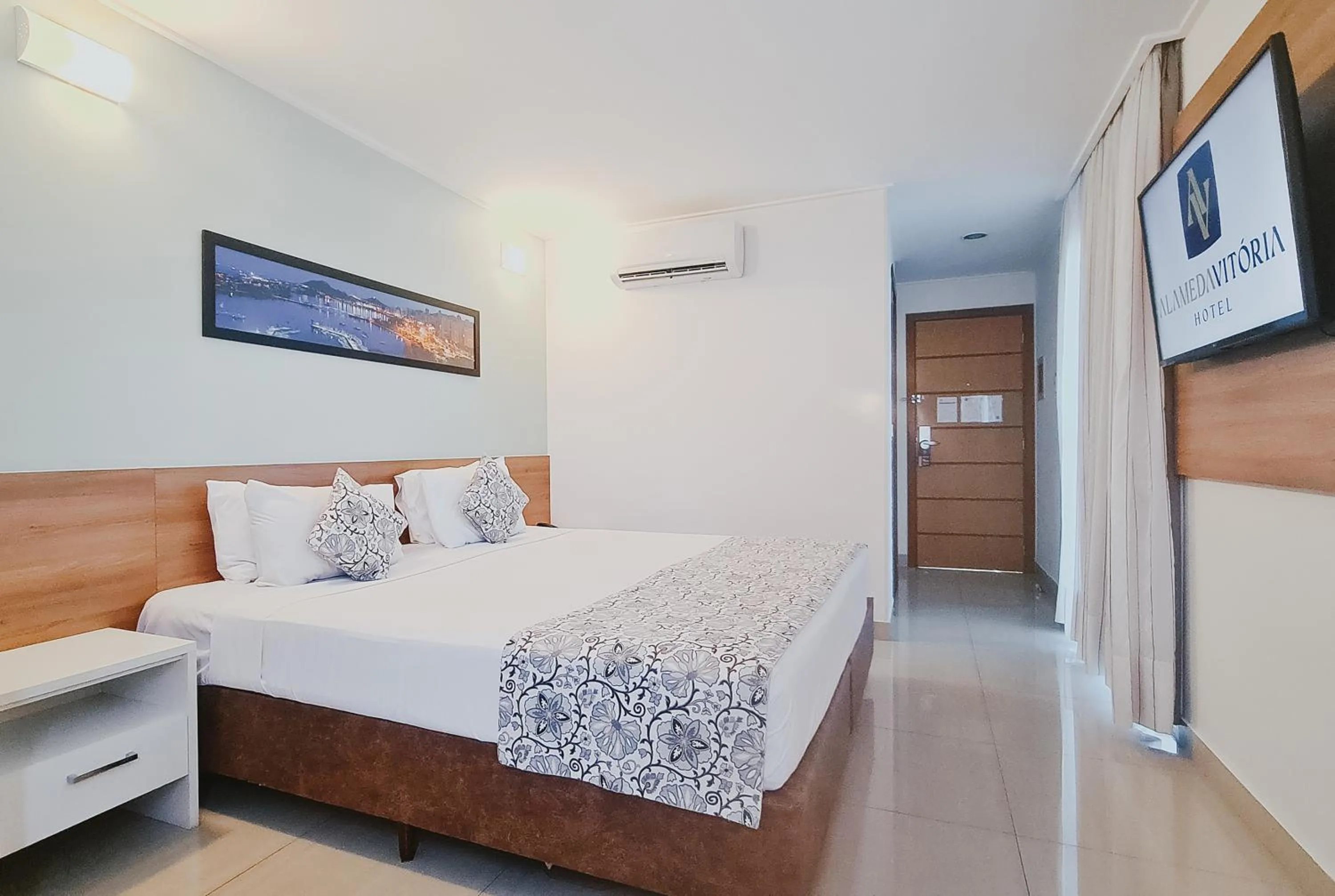 Bed in Alameda Vitória Hotel