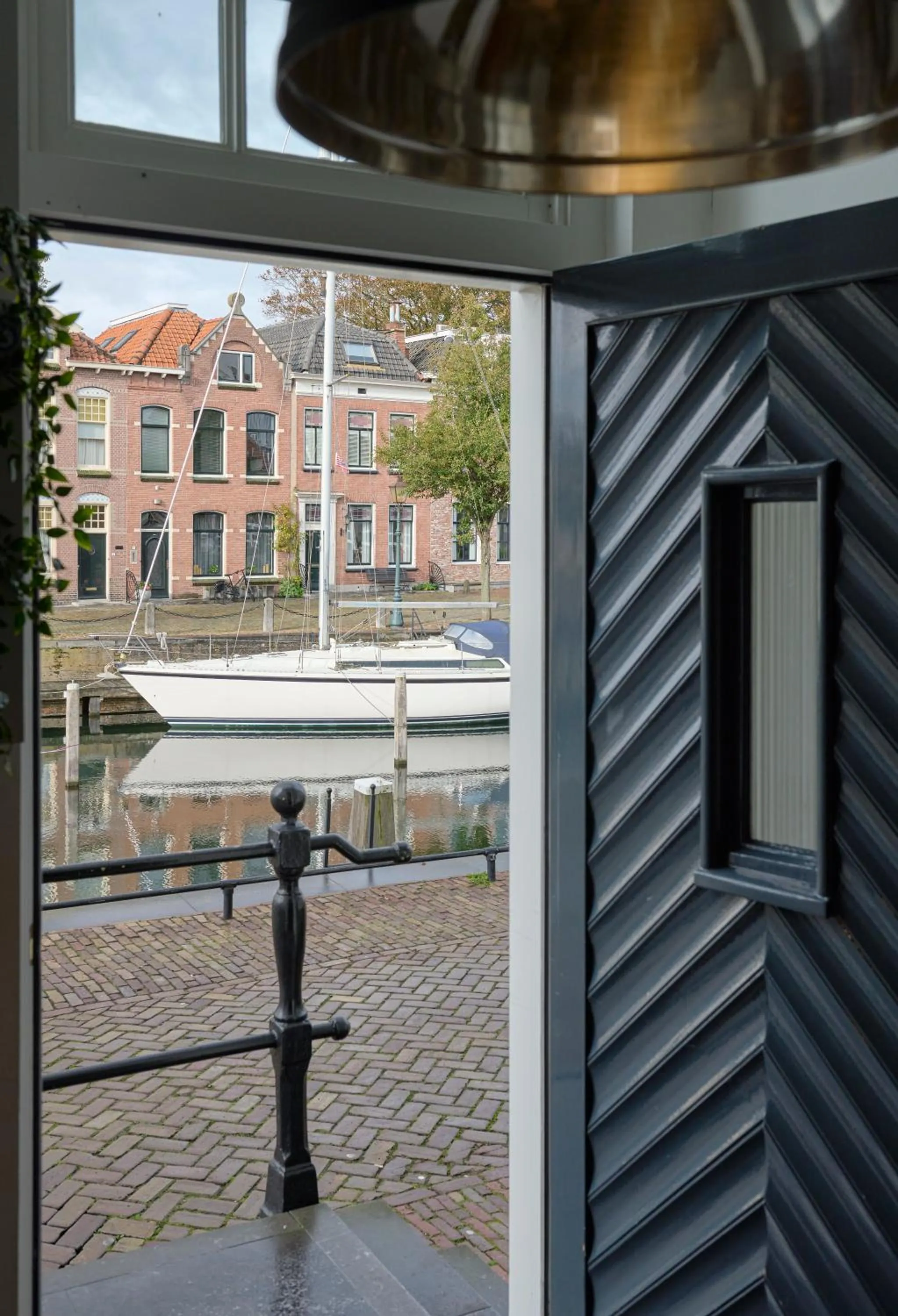 Property building in Hotel De Grote Kade - Boutique Heritage Hotel in het historische hart van Goes