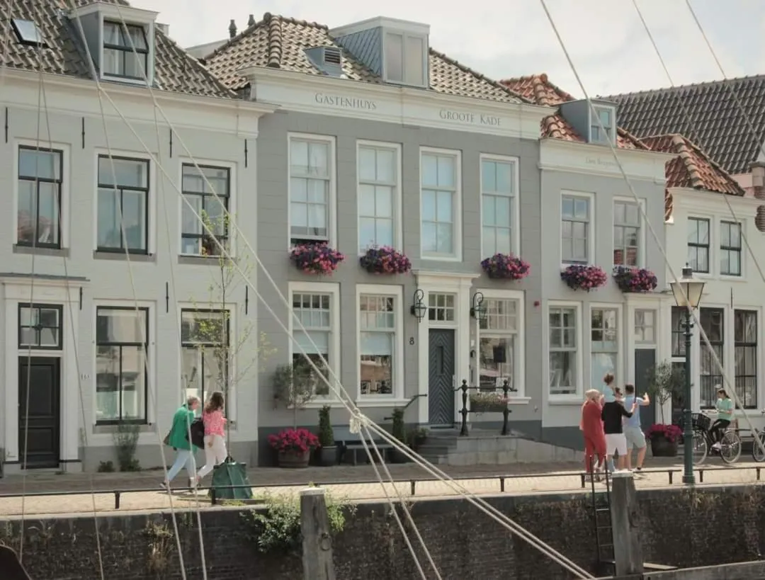 Property building in Hotel De Grote Kade - Boutique Heritage Hotel in het historische hart van Goes