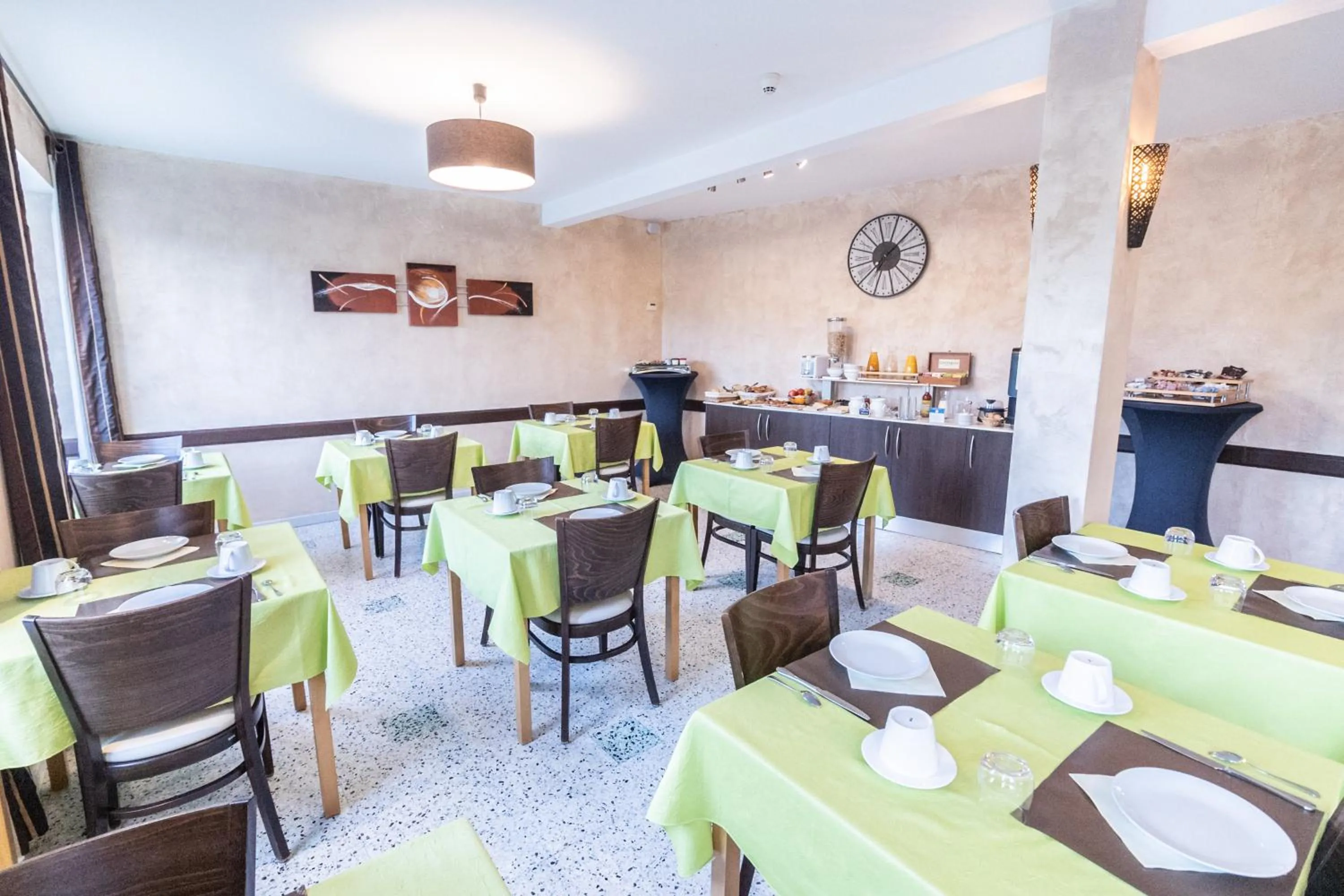 Breakfast in Hôtel De La Plage