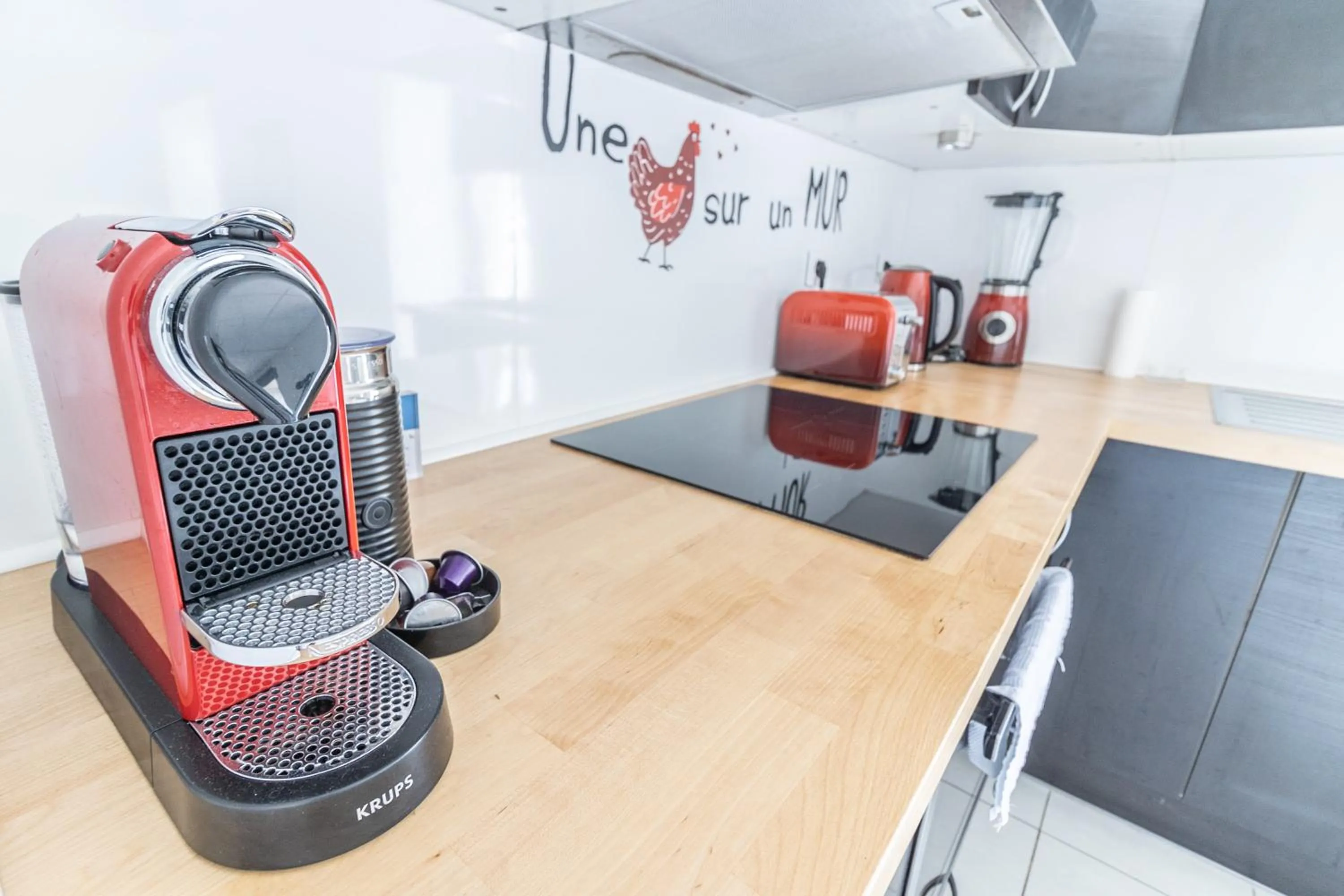 kitchen in Hôtel De La Plage