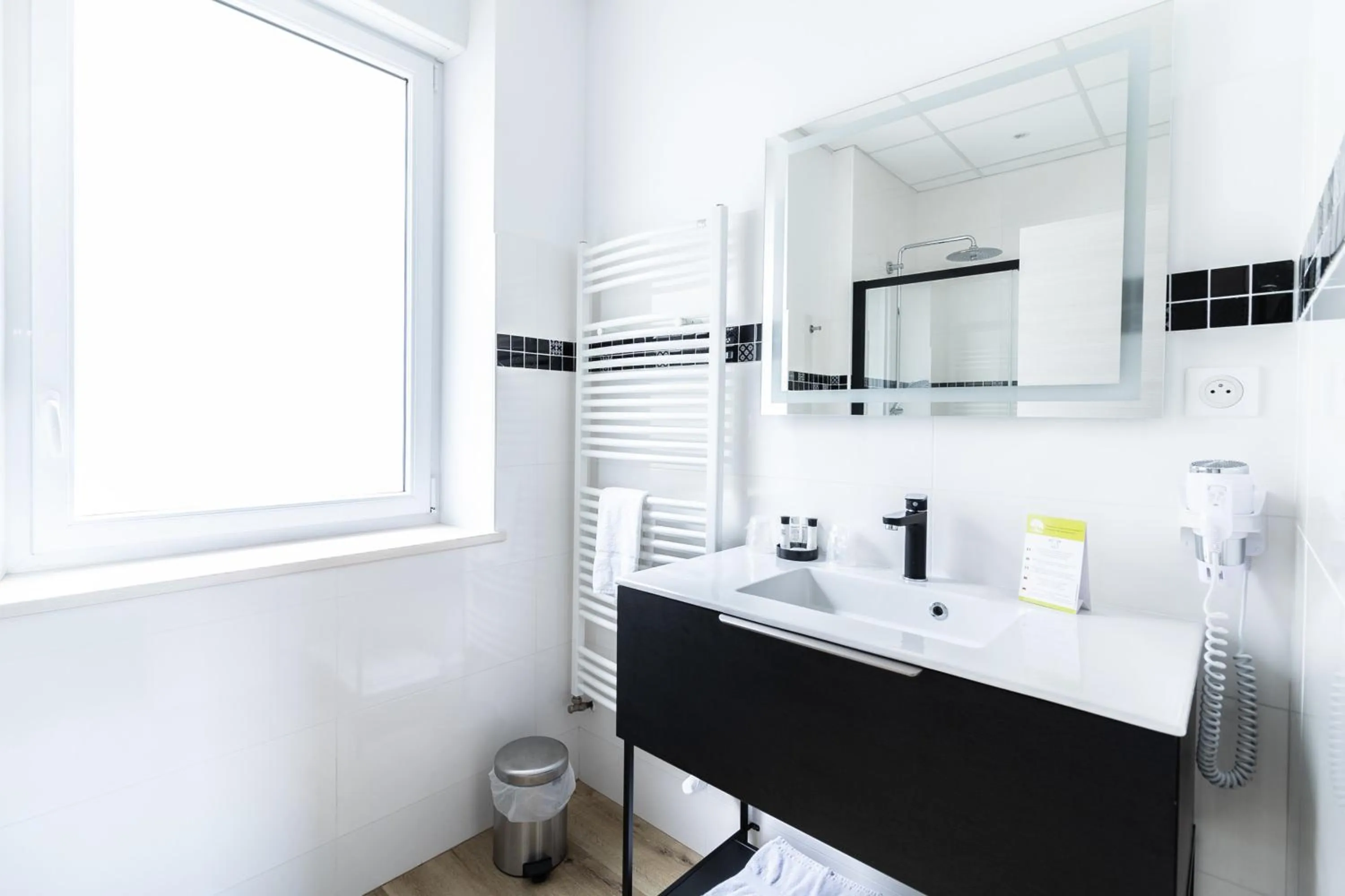 Bathroom in Hôtel De La Plage