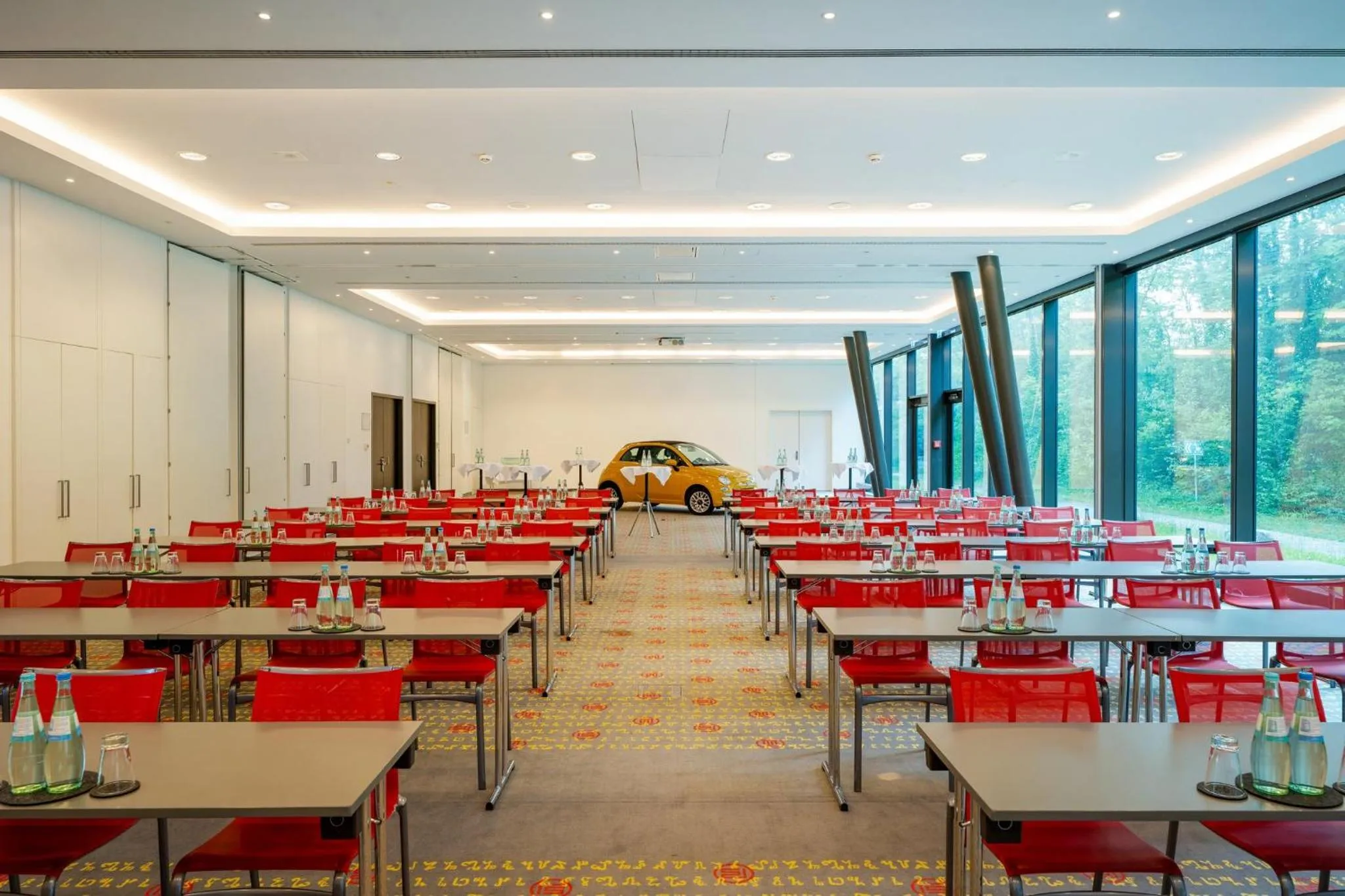 Meeting/conference room in Holiday Inn Munich - Westpark by IHG