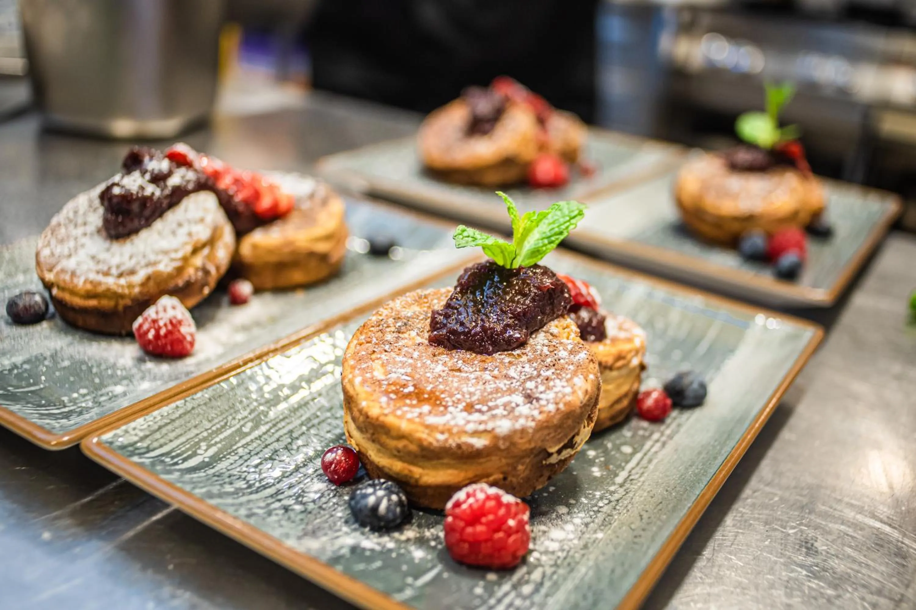 Restaurant/places to eat in Hotel Sliško