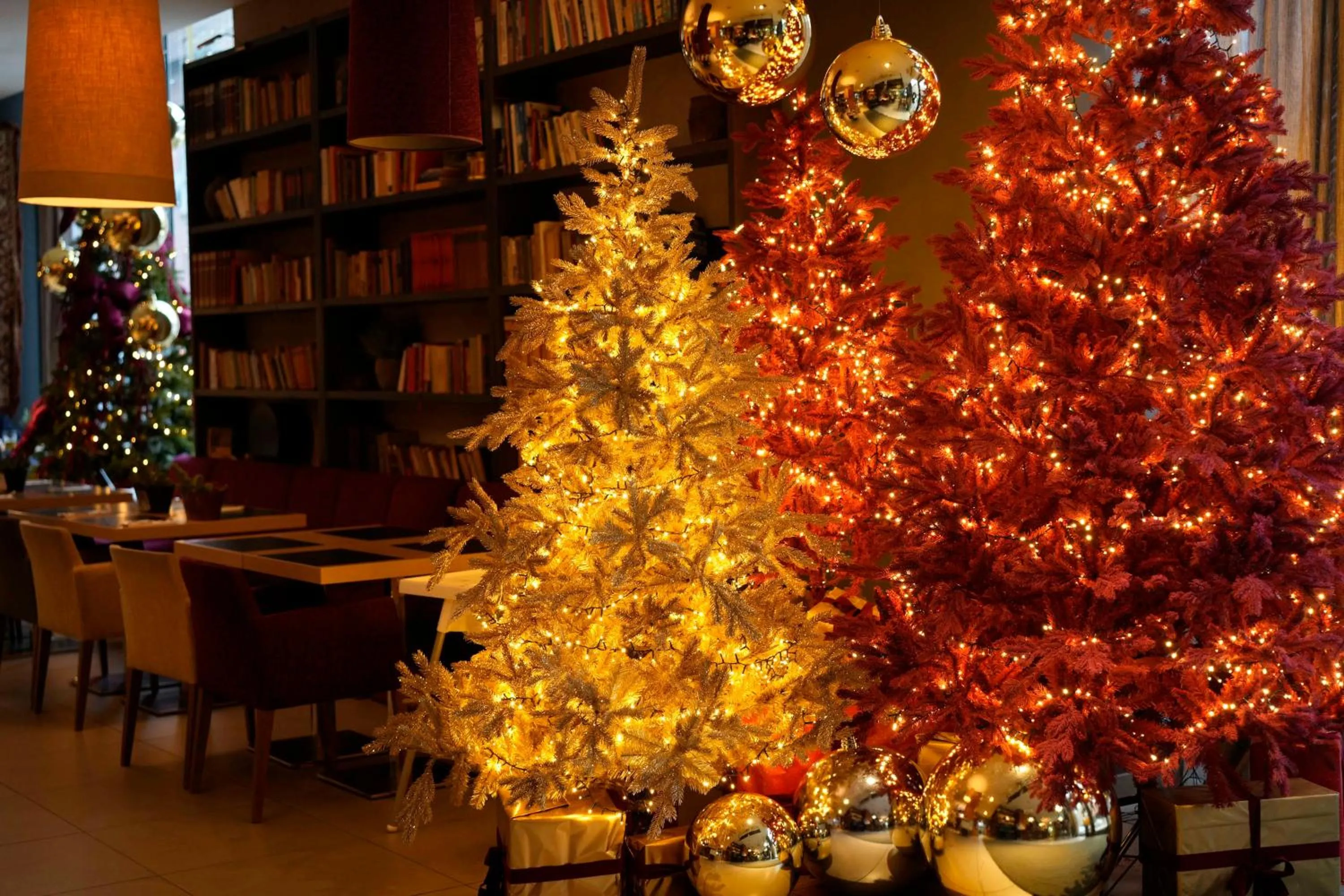 Restaurant/places to eat in Hotel Sliško