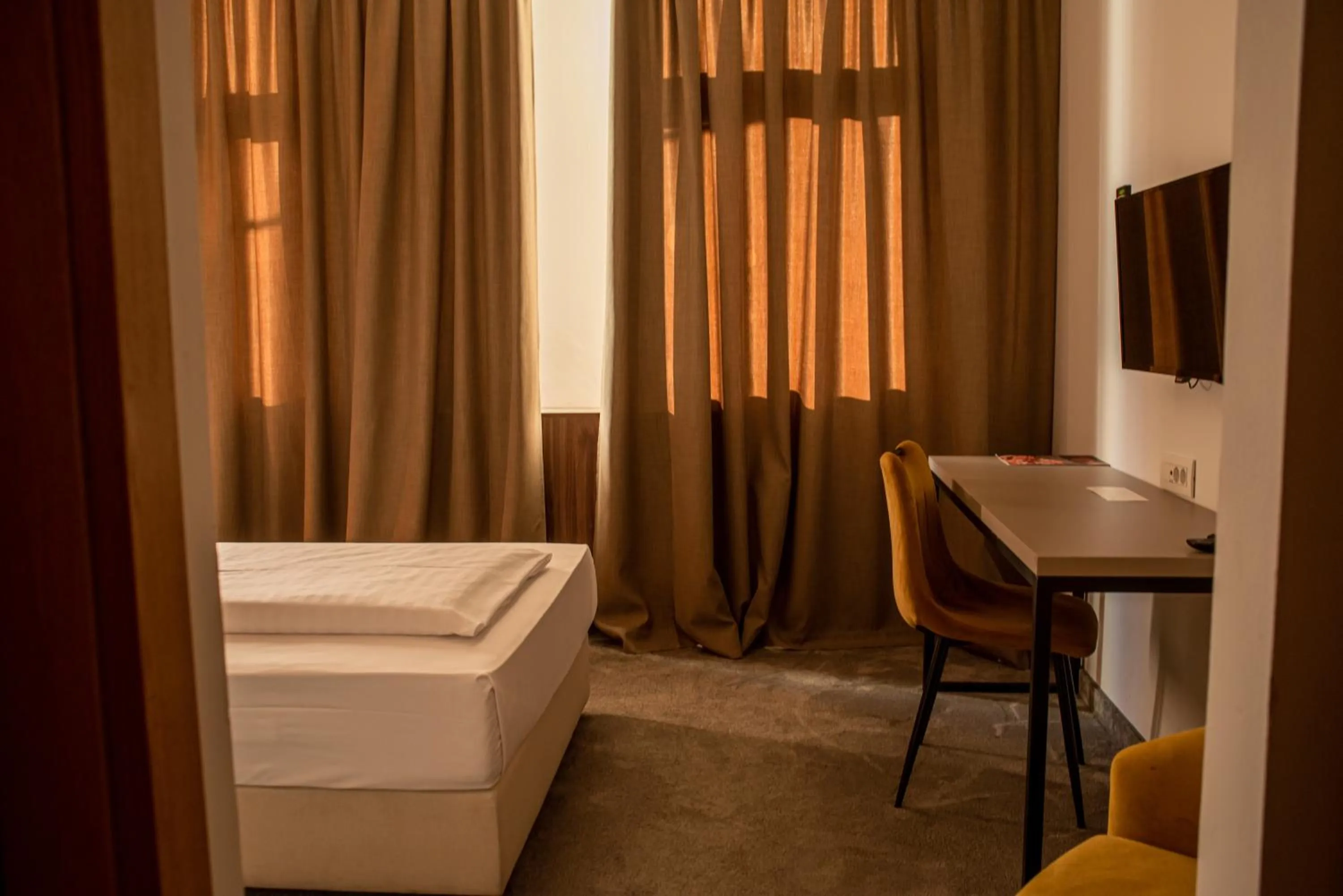 Bedroom, Bed in Hotel Sliško