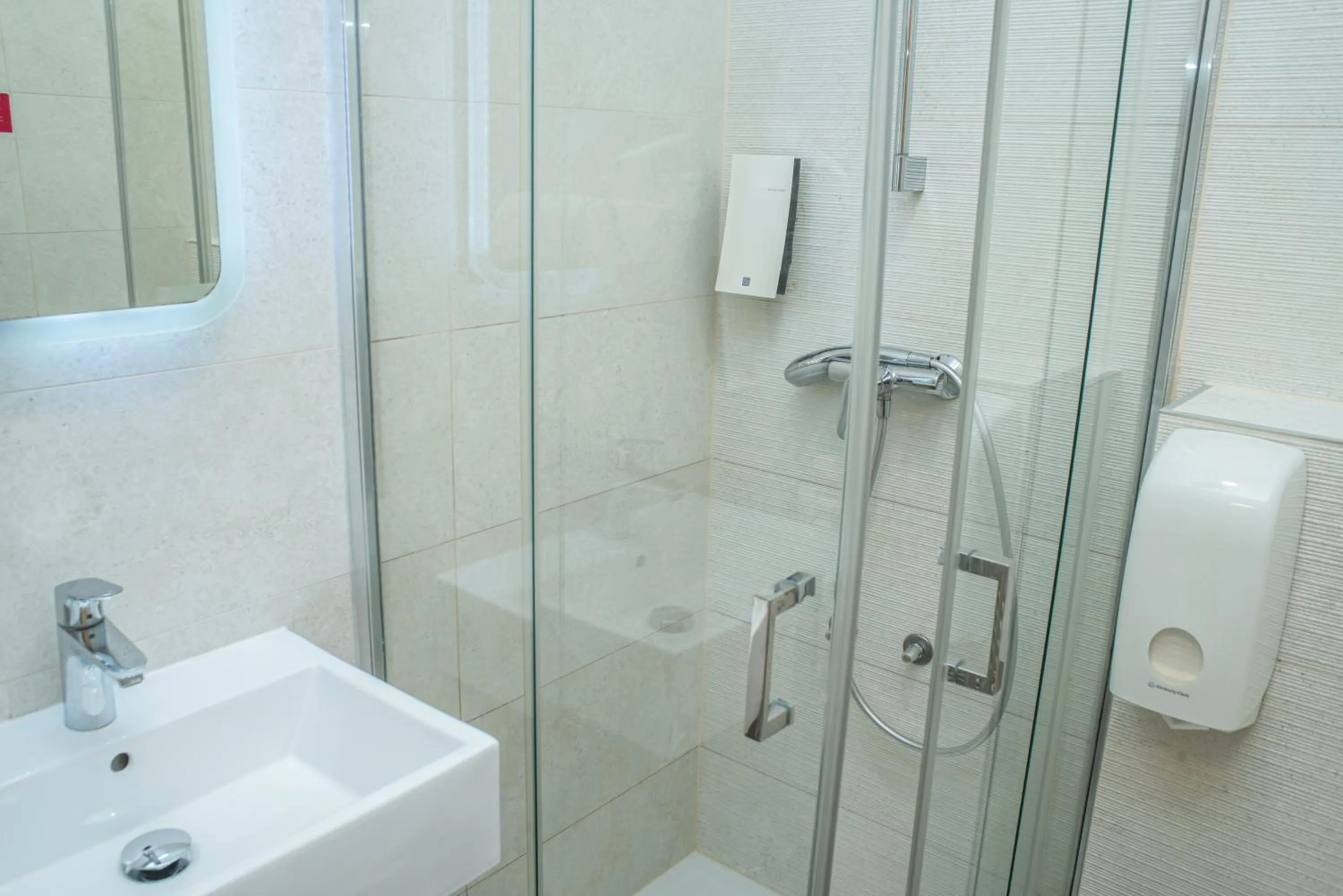 Shower in Hotel Sliško