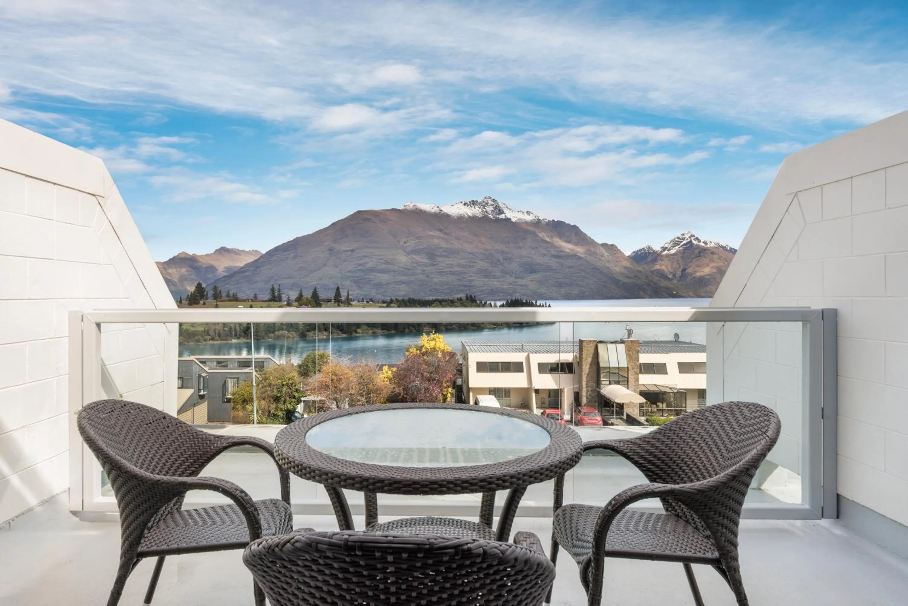 Balcony/Terrace in Copthorne Hotel & Apartments Queenstown Lakeview
