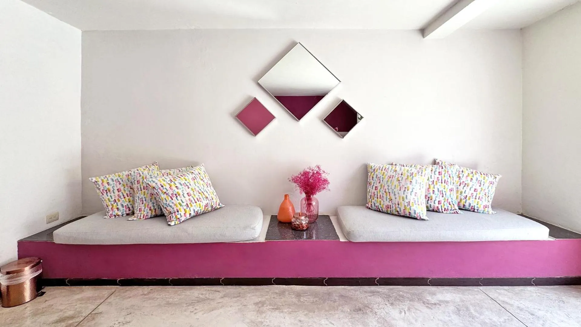 Lobby or reception, Bed in Art 57 Hotel - Adults Only