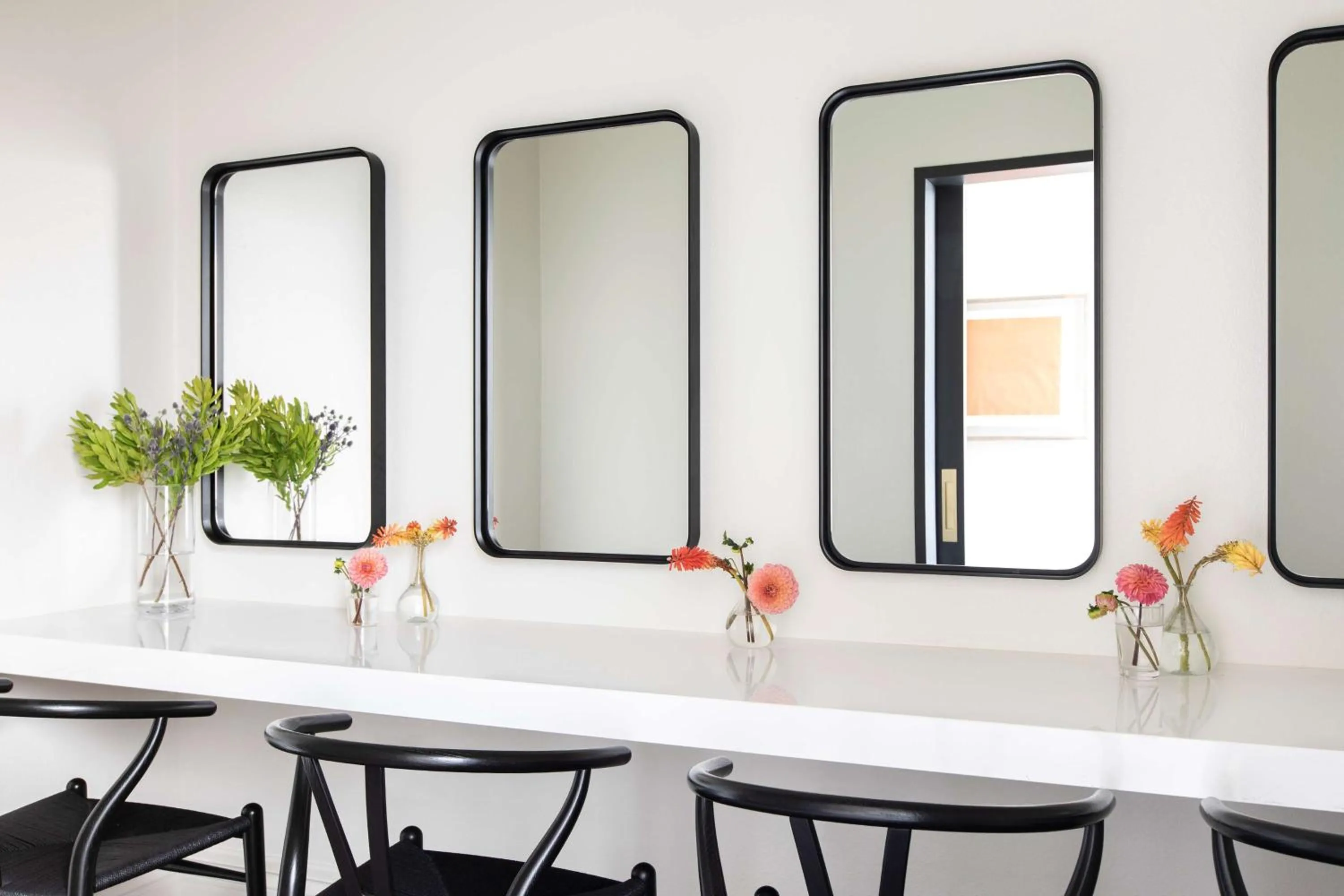 Photo of the whole room in The Alexis Royal Sonesta Hotel Seattle