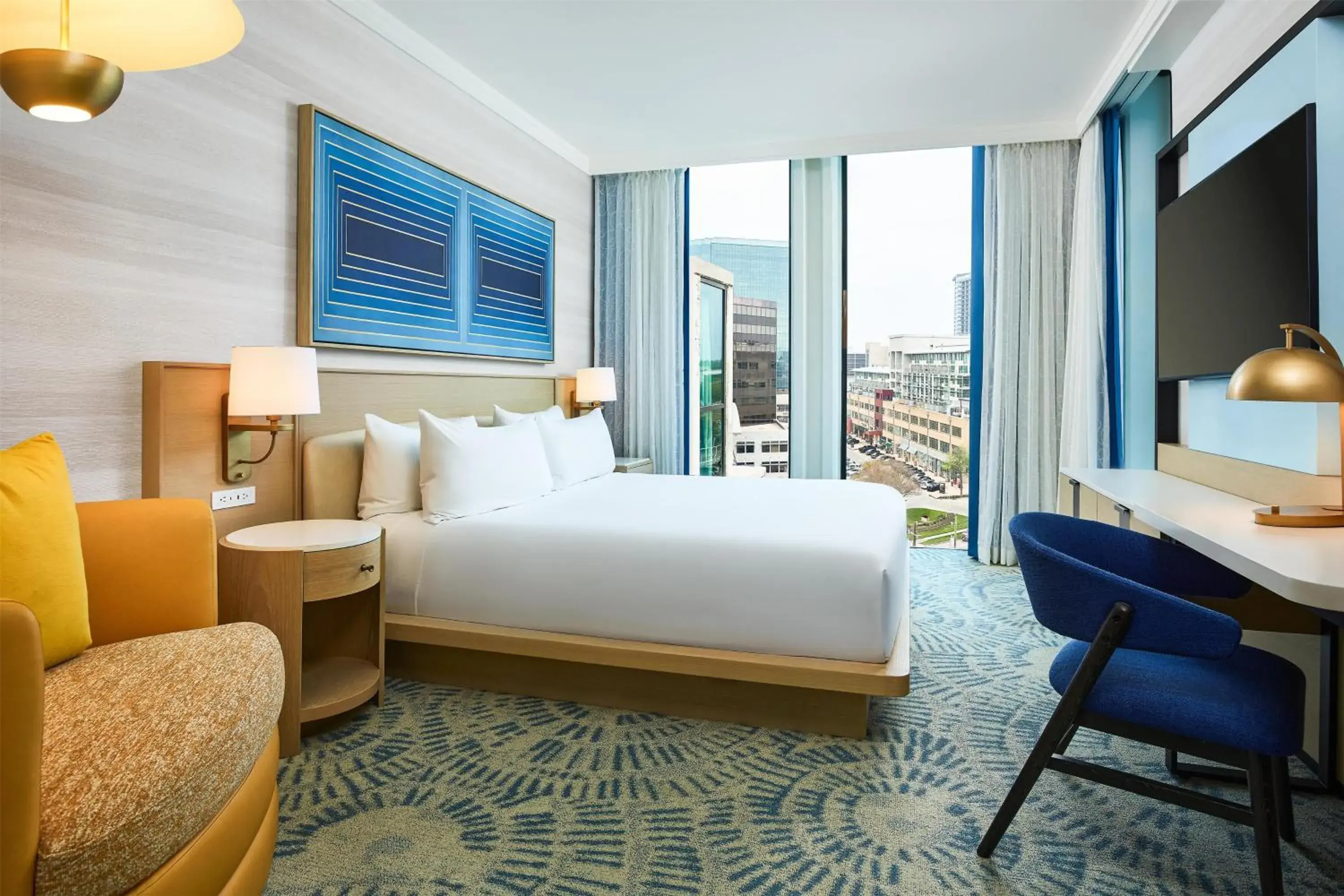 King Room with Roll-In Shower - Mobility/Hearing Accessible in The Highland Dallas, Curio Collection by Hilton King Room with Roll-In Shower - Mobility/Hearing Accessible in The Highland Dallas, Curio Collection by Hilton