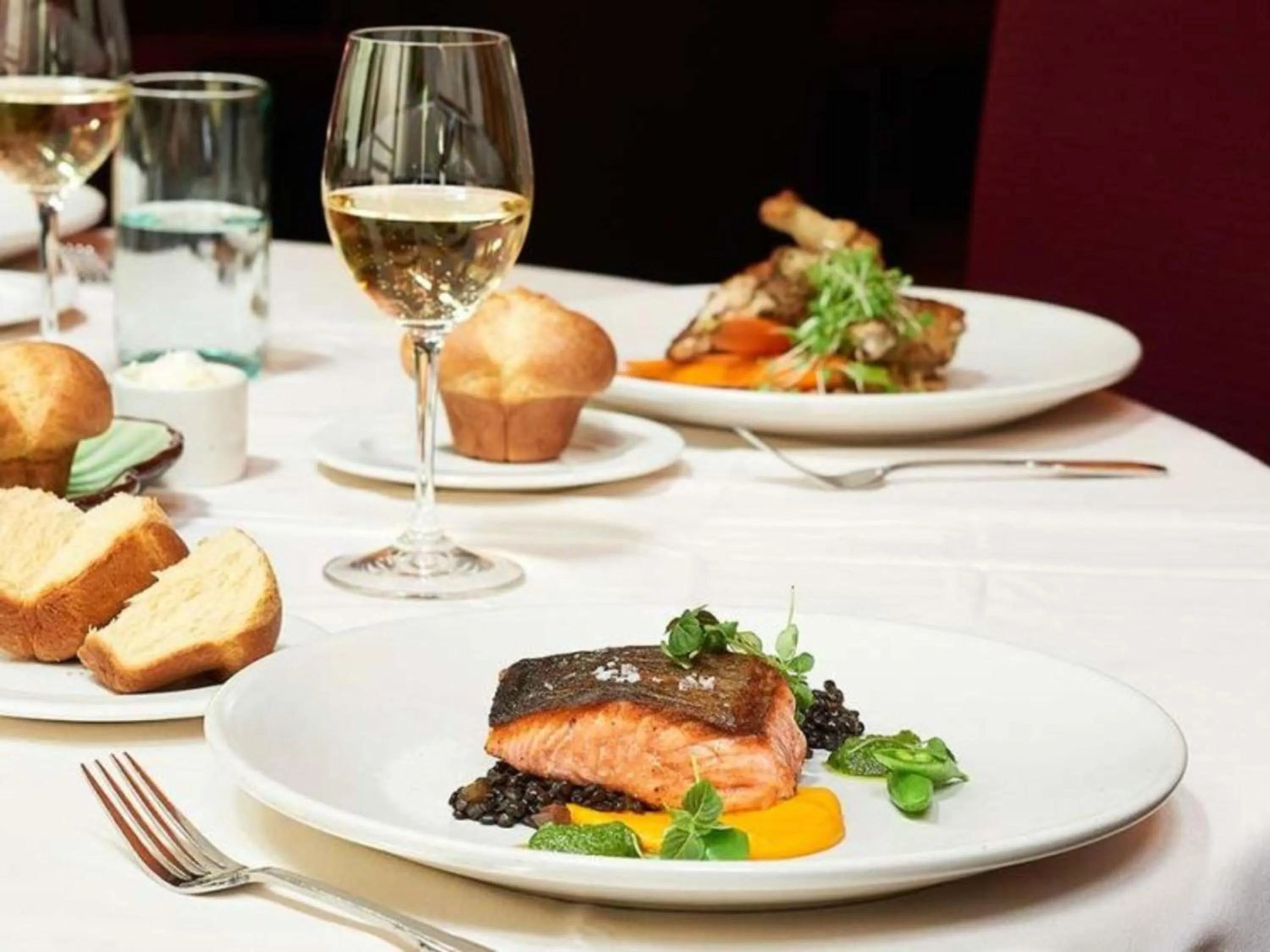 Food and drinks in The Royal Sonesta Portland Downtown