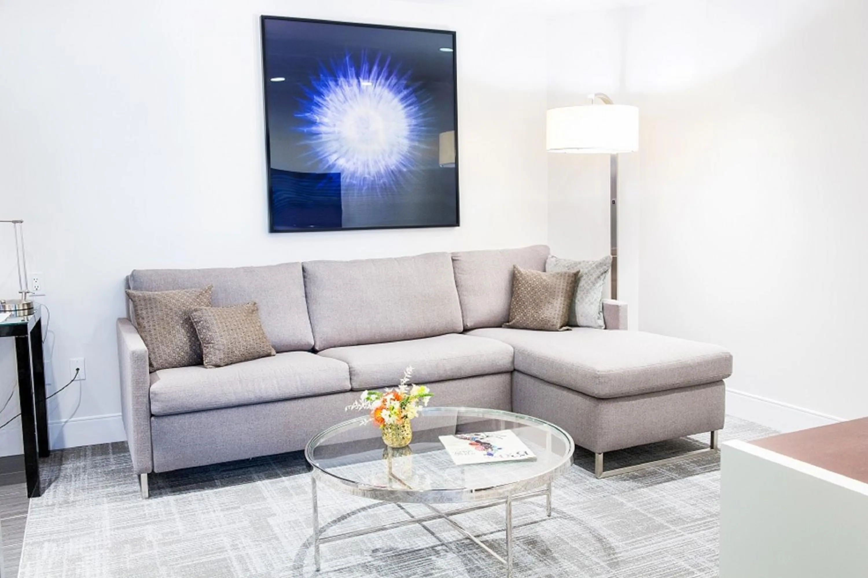 Premier Suite in Graduate by Hilton Dallas