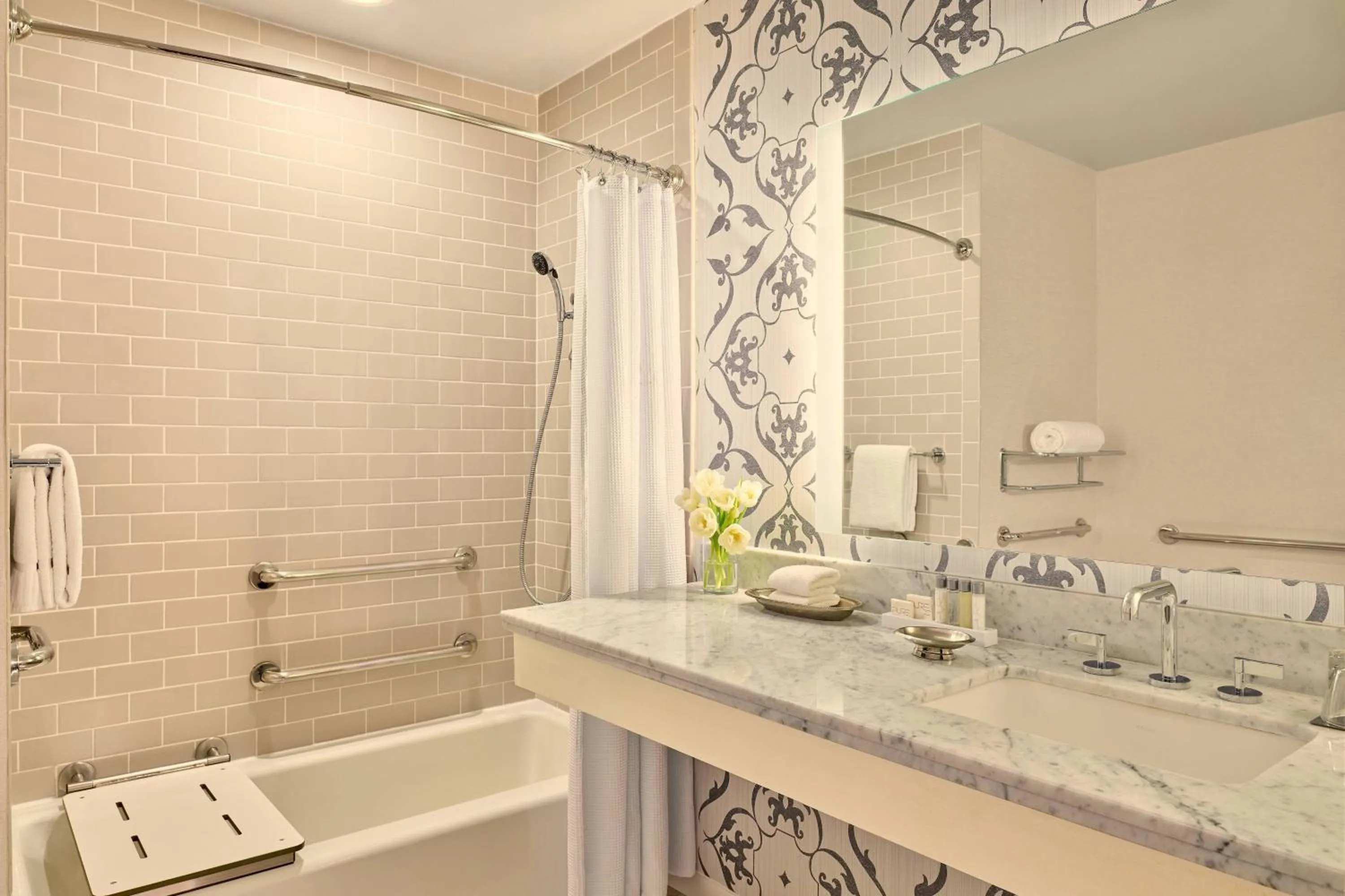 Bathroom in Morrison House Old Town Alexandria, Autograph Collection