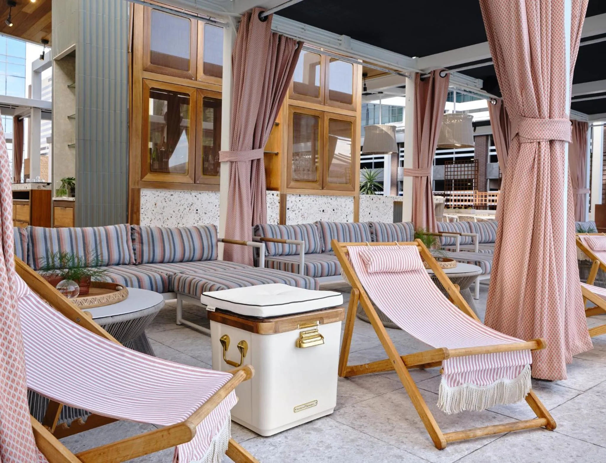 Swimming pool in Kimpton Hotel Palomar Phoenix Cityscape by IHG