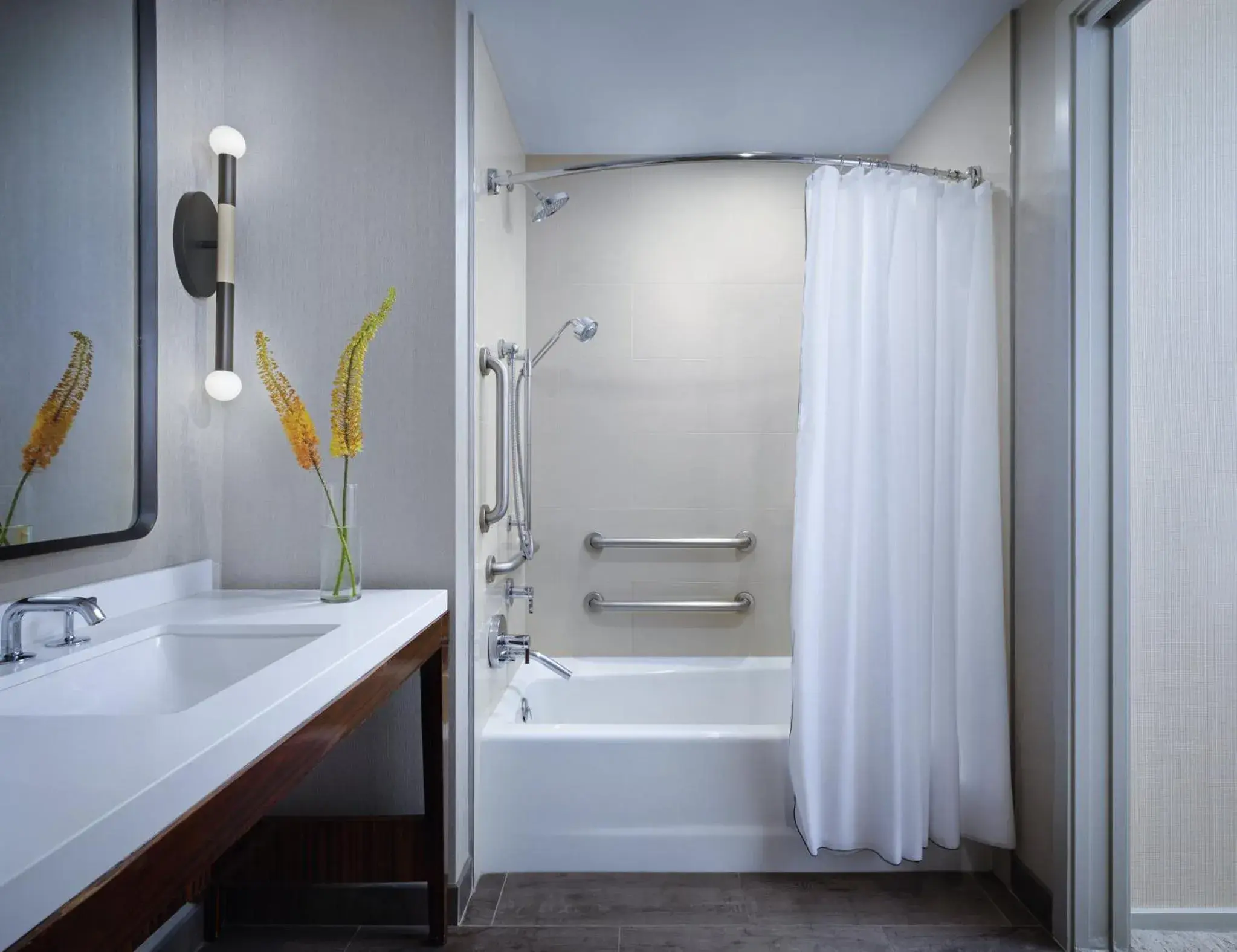 Queen Room with Two Queen Beds and Mobility Accessible Tub in Kimpton Hotel Palomar Phoenix Cityscape by IHG Queen Room with Two Queen Beds and Mobility Accessible Tub in Kimpton Hotel Palomar Phoenix Cityscape by IHG