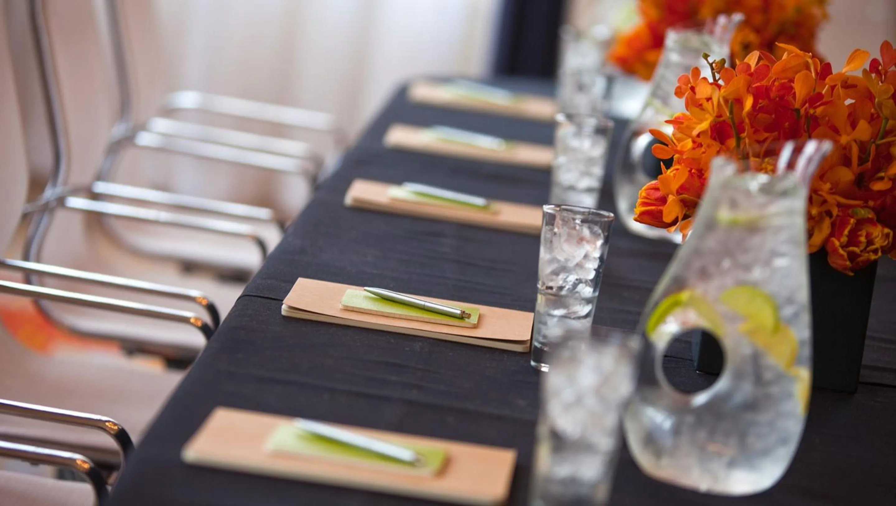 Meeting/conference room in Kimpton Hotel Vintage Seattle by IHG