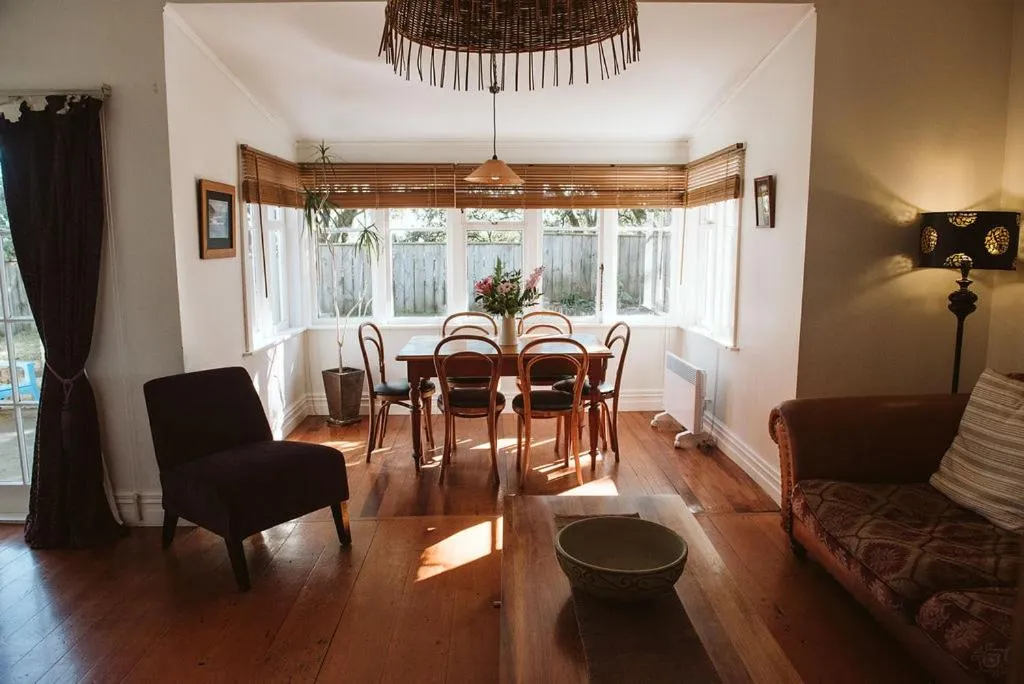 Bow Street Apartments & Cottage