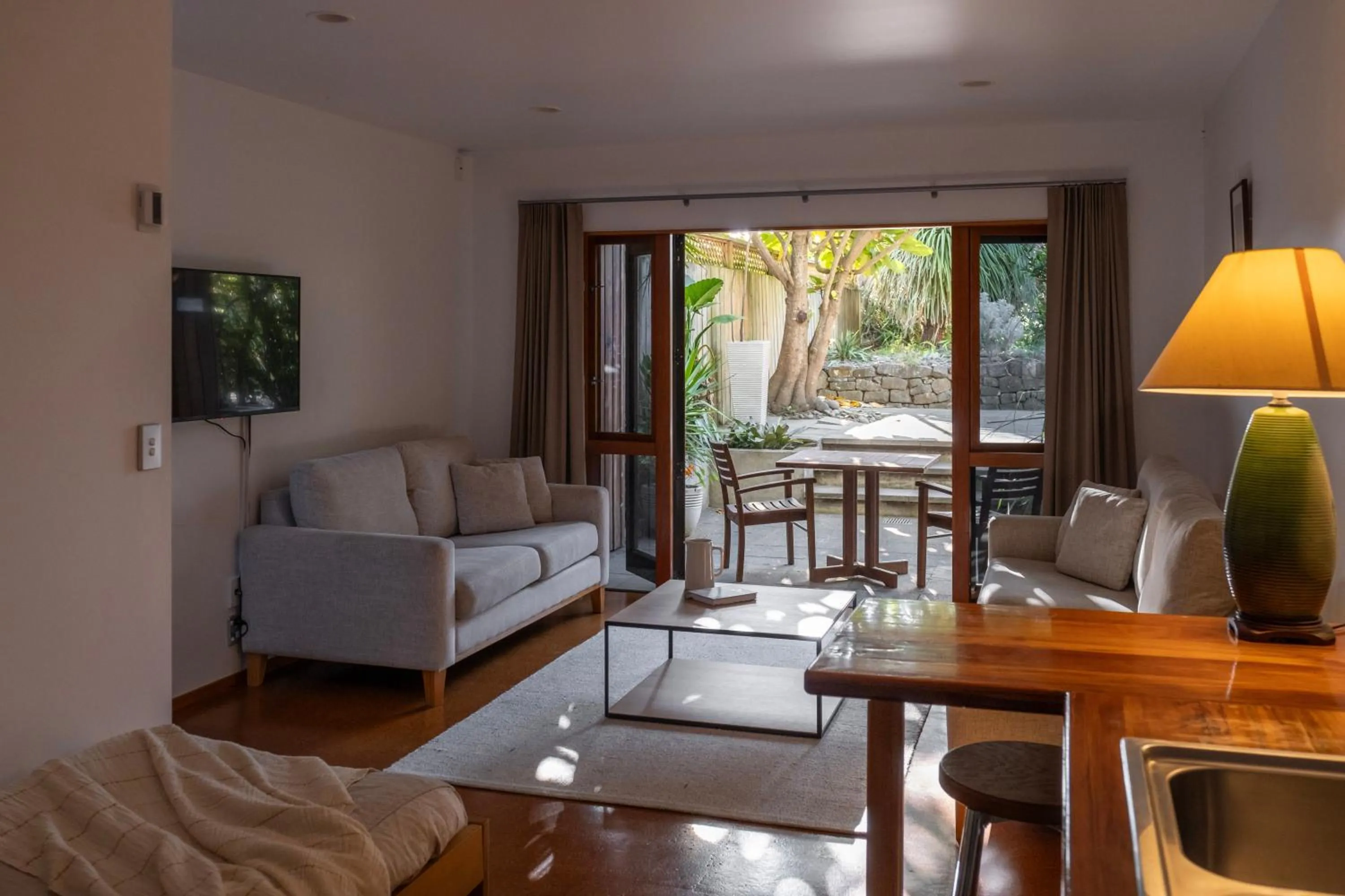 Bow Street Apartments & Cottage