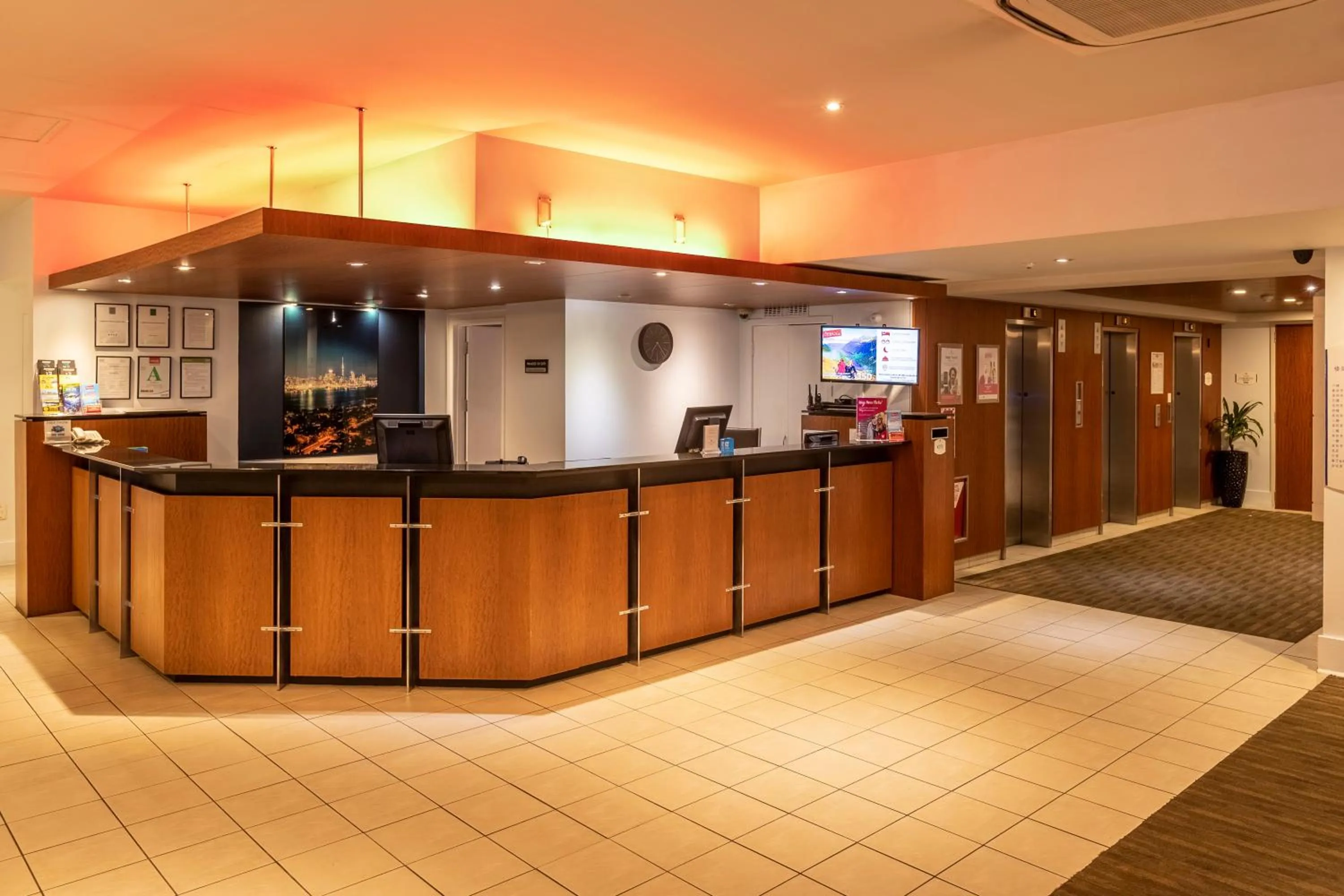 Lobby or reception in Copthorne Hotel Auckland City