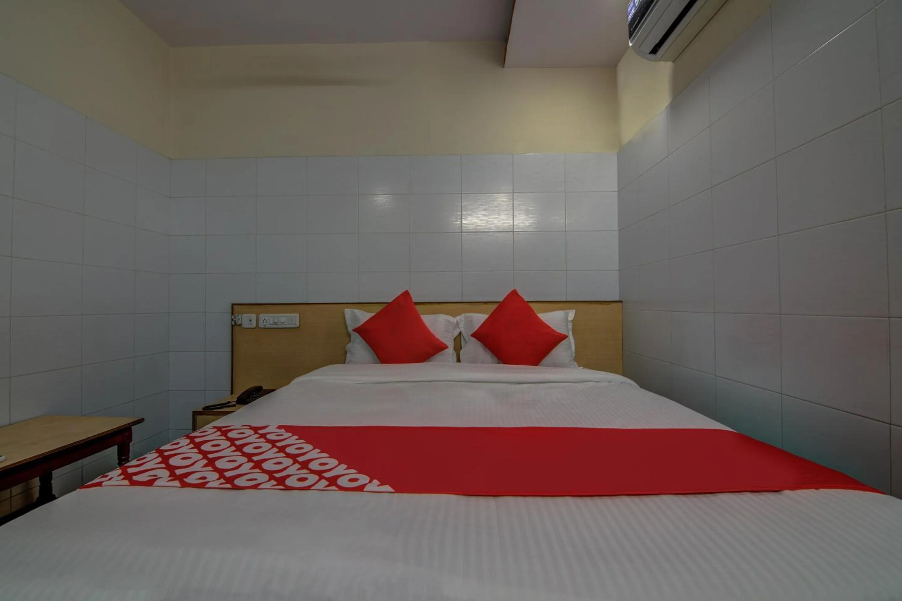 Bedroom in Hotel O Mayur's residency