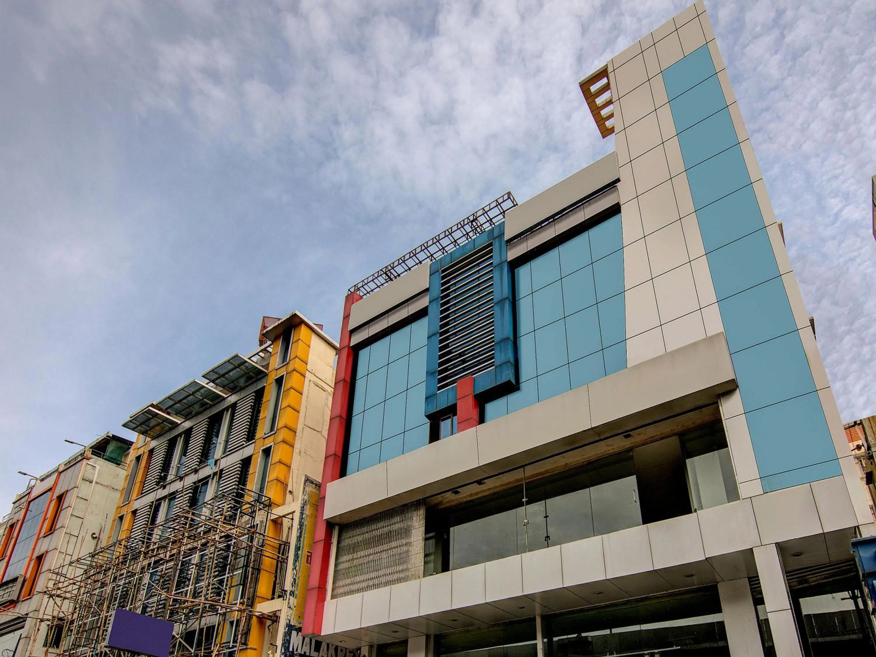 Facade/entrance, Property Building in Hotel O Mayur's Residency Near Malkpet